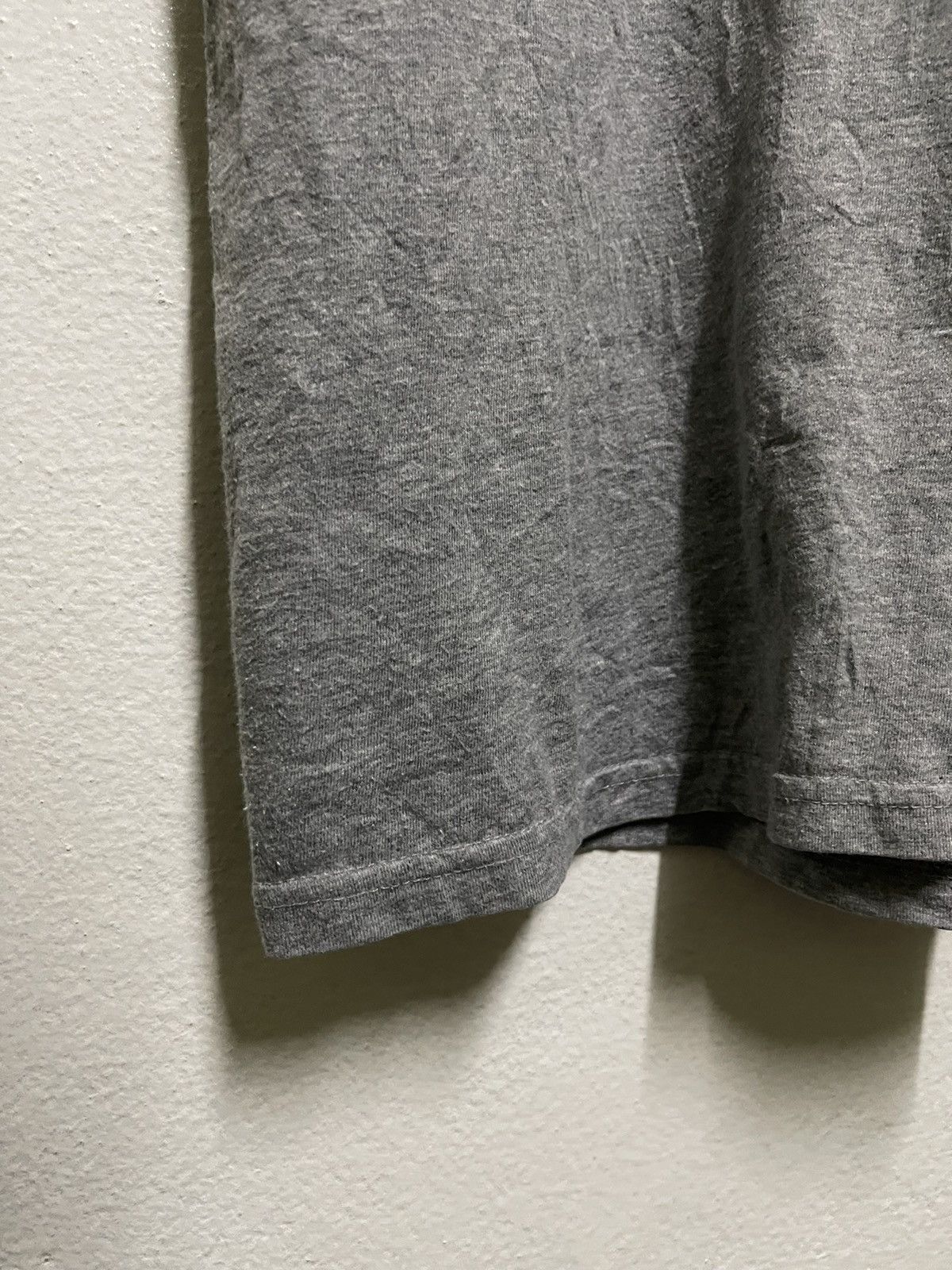 A.P.C. Plain V Neck T Shirt Size US S / EU 44-46 / 1 - 3 Thumbnail