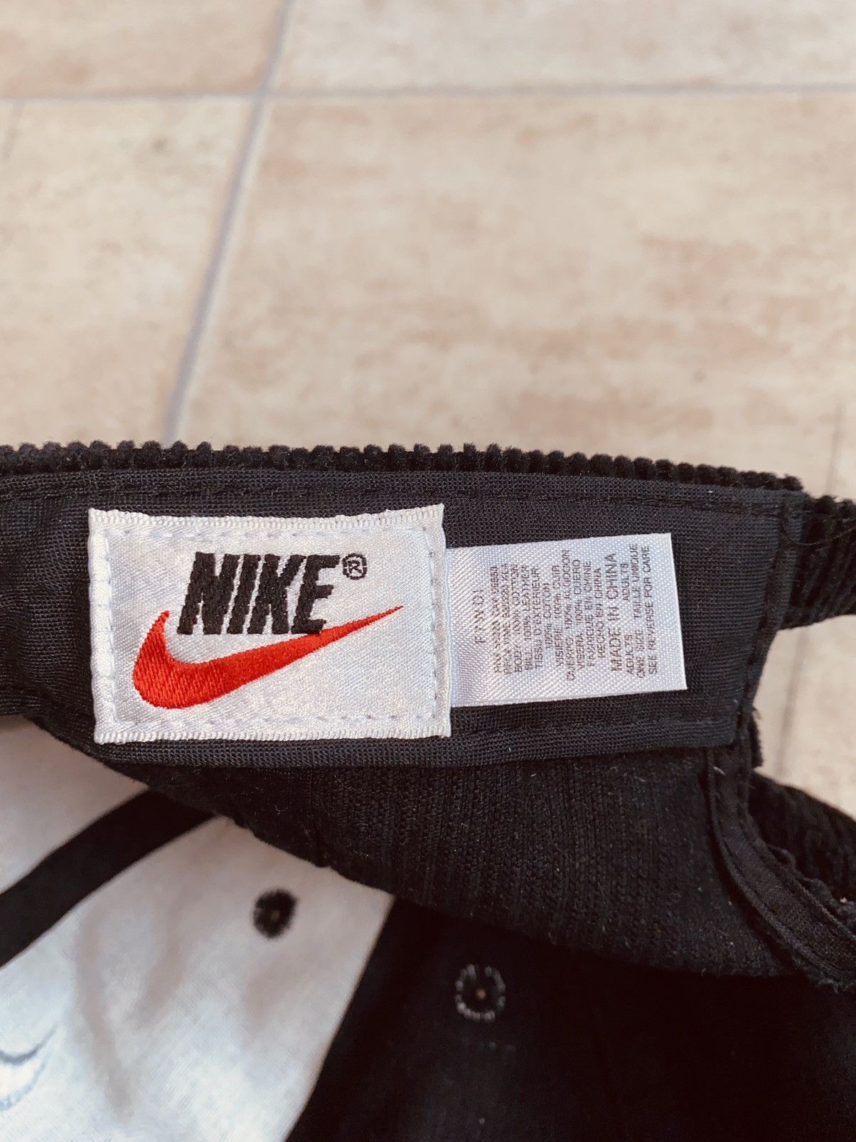 Nike × Vintage Nike 90s Corduroy Cap Tn Jordan Challenge Court ACG Size ONE SIZE - 4 Thumbnail