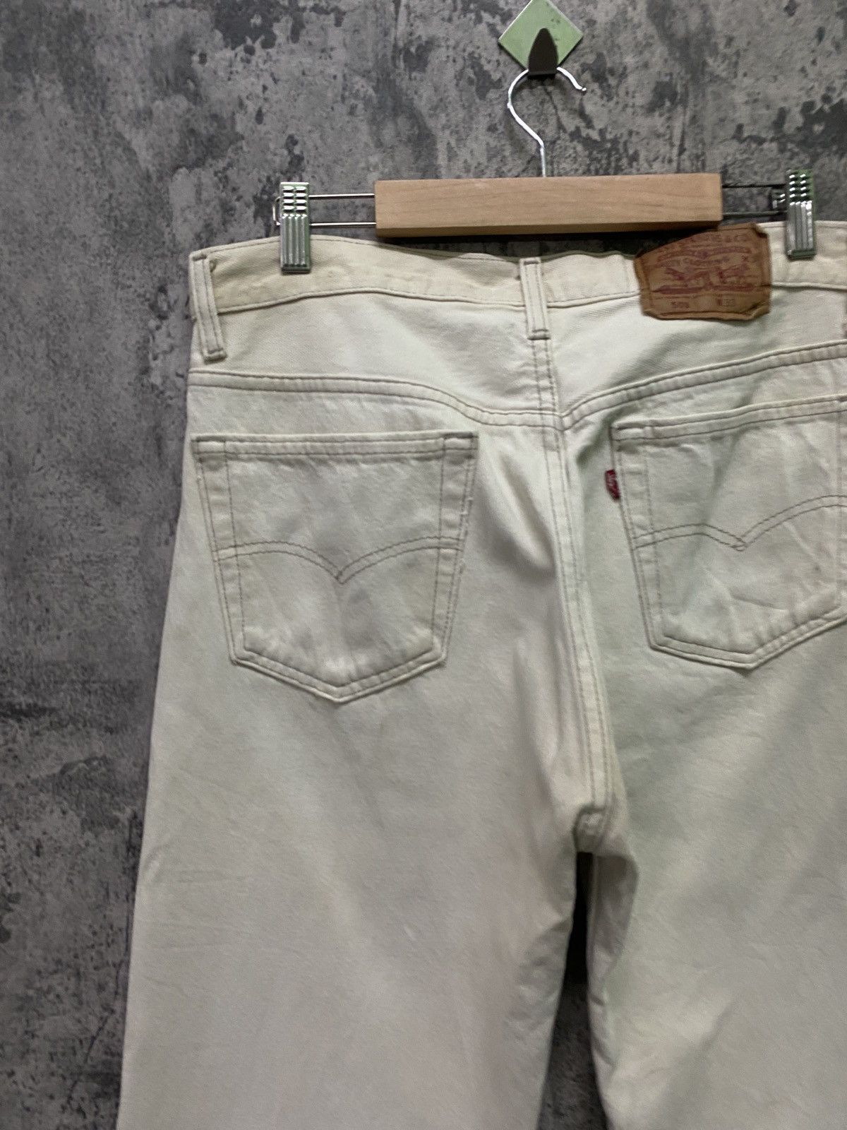 Levi's × Vintage Vintage 90s LEVIS 501 Dirty White Denim- L60 Size US 32 / EU 48 - 12 Thumbnail