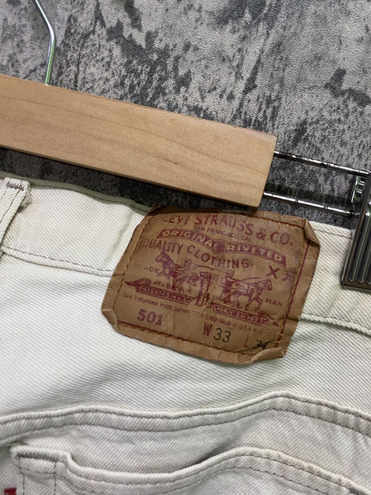 Levi's × Vintage Vintage 90s LEVIS 501 Dirty White Denim- L60 Size US 32 / EU 48 - 17 Thumbnail