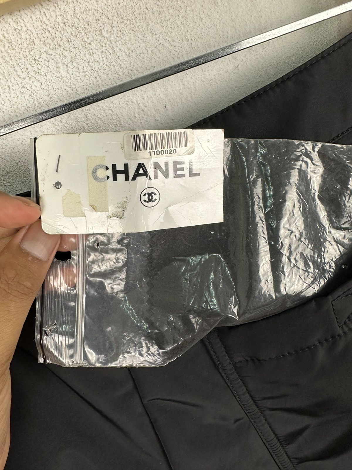 Chanel FW1997 Chanel Sport x Karl Lagerfeld Ski Pants W30 L45 Size 30" / US 8 / IT 44 - 11 Thumbnail