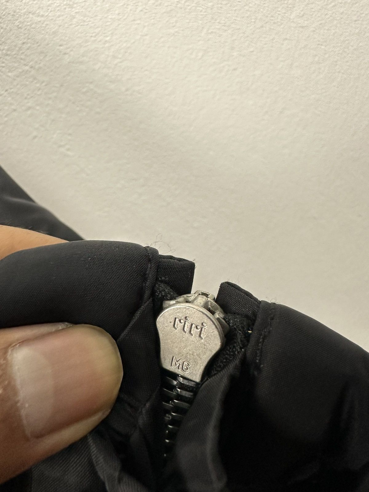 Chanel FW1997 Chanel Sport x Karl Lagerfeld Ski Pants W30 L45 Size 30" / US 8 / IT 44 - 9 Thumbnail