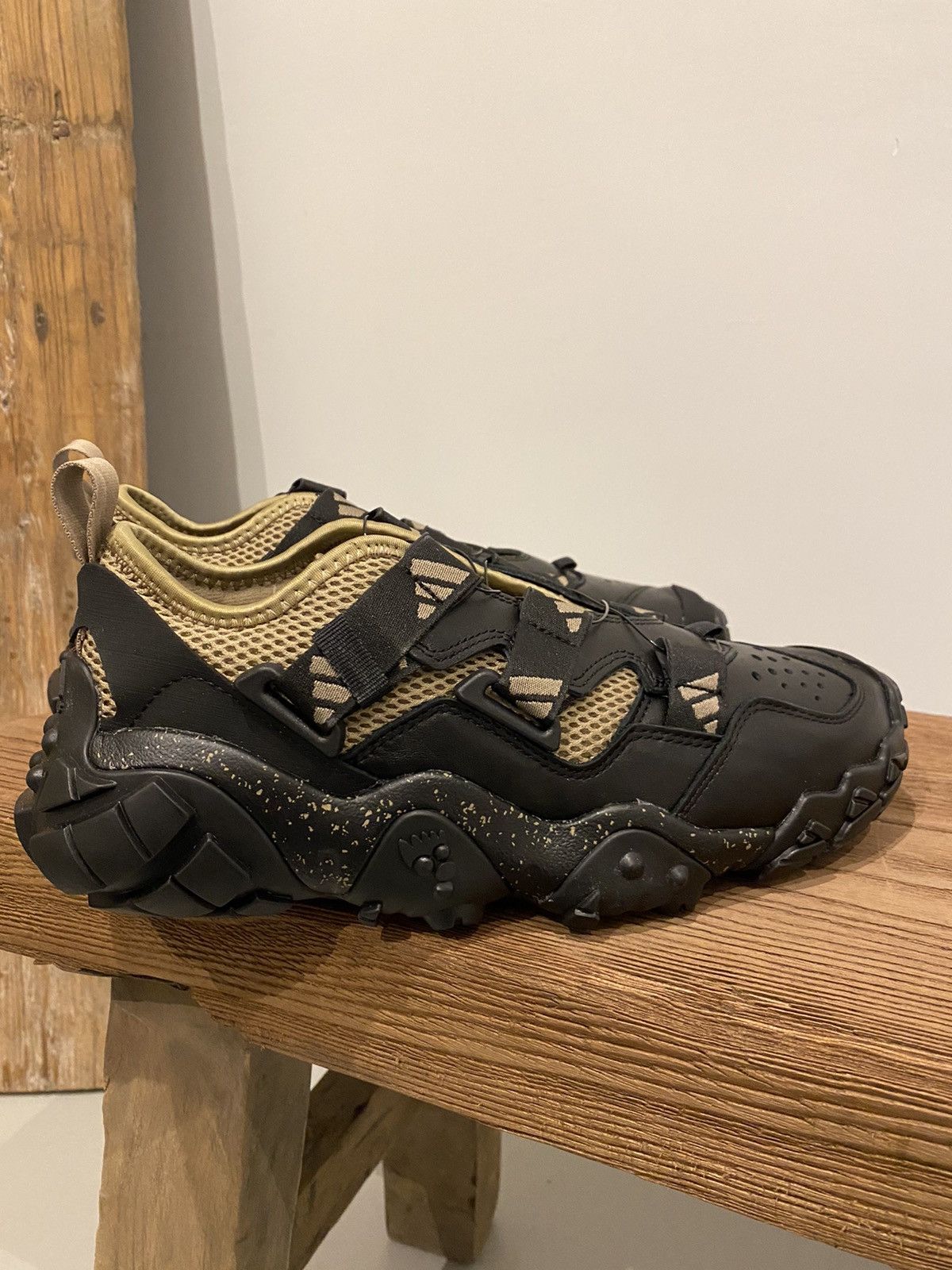 Adidas × HYKE Hyke x Adidas sneakers Size US 9 / EU 42 - 2 Thumbnail