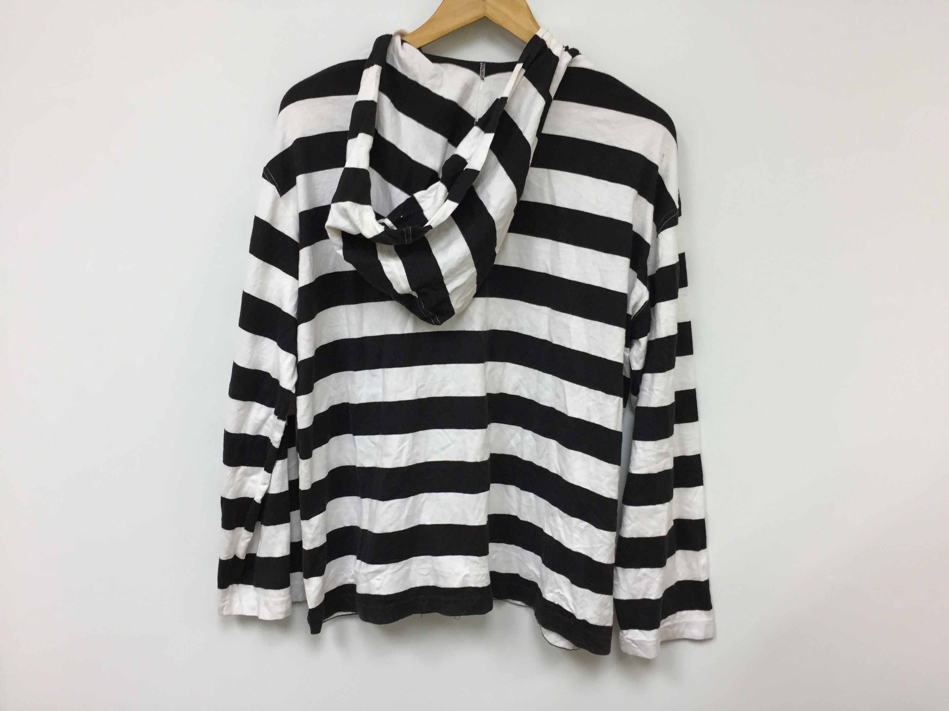 Issey Miyake 90'S I.S Issey SPORT border prisoner stripe hoodie Size US M / EU 48-50 / 2 - 6 Thumbnail