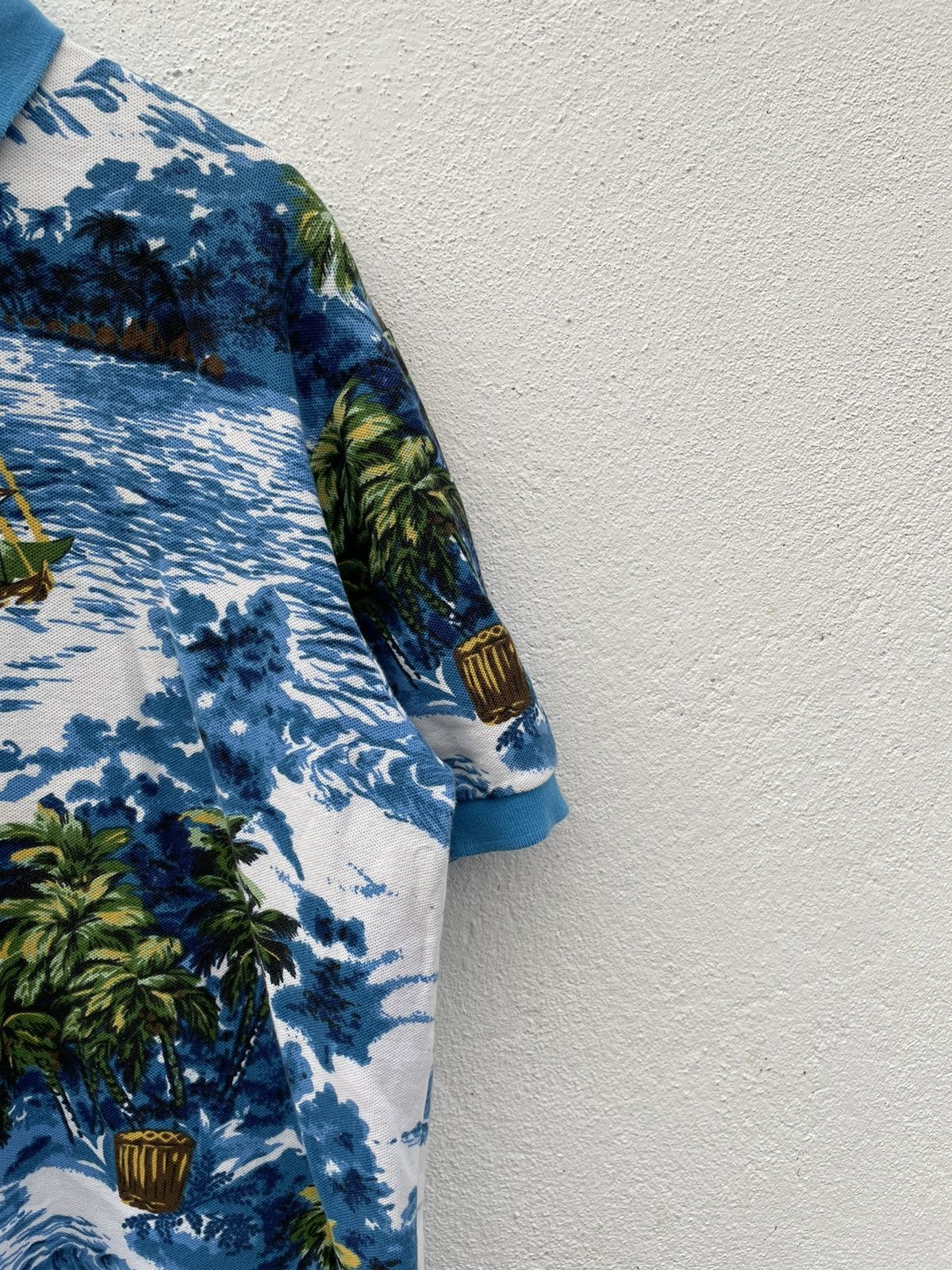 Vintage Vintage Carefighter Beach Polos Size US XL / EU 56 / 4 - 5 Thumbnail