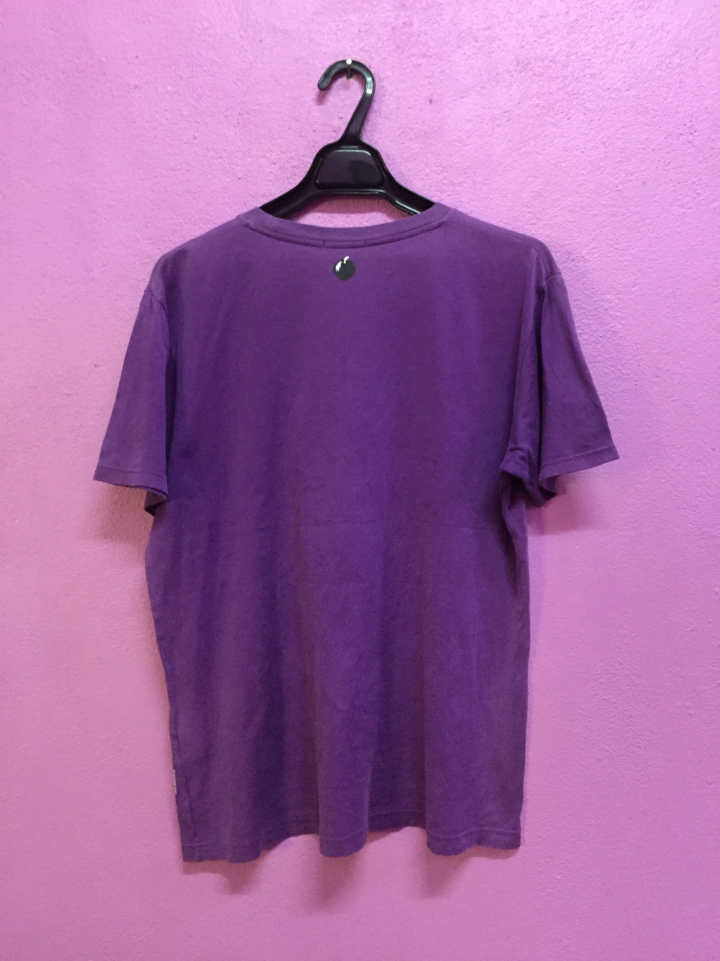 Uniqlo Bomber Man Games Tee Size L Size US L / EU 52-54 / 3 - 2 Thumbnail