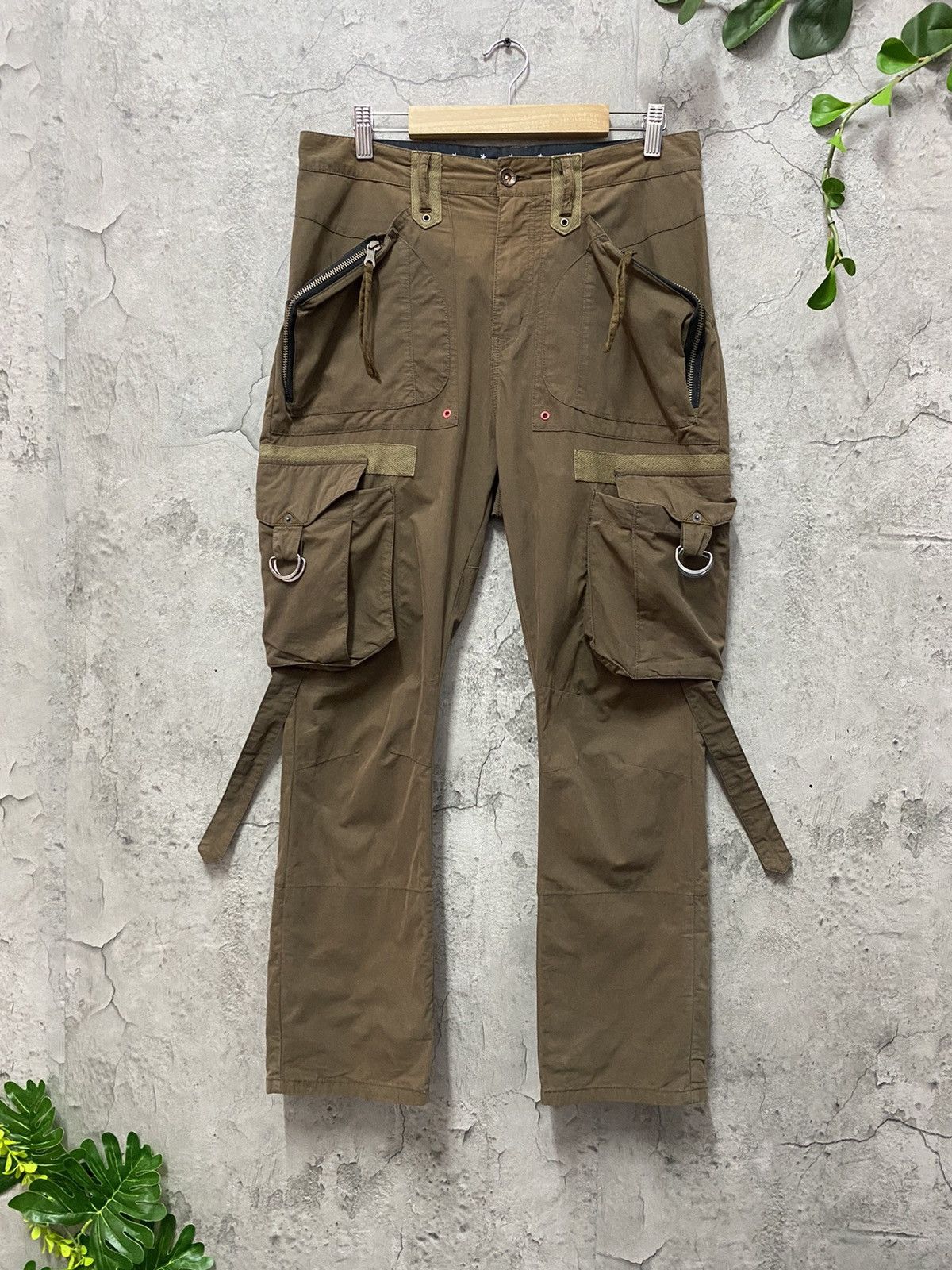 Japanese Brand PPFM Japan Parachute Bondage Utility Cargo Pants Vintage Size US 31 - 1 Thumbnail