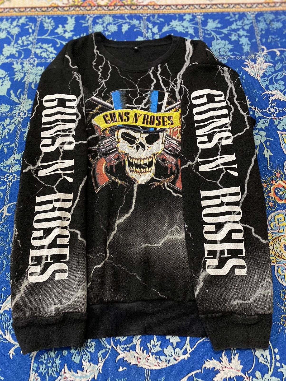 Band Tees × Guns N' Roses Gun N Roses Big Logo Crewneck Sweatshirt Size US M / EU 48-50 / 2 - 4 Thumbnail