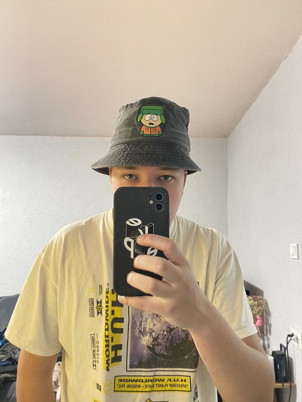 Vintage VINTAGE 00s SOUTH PARK YOU BASTARDS STONE WASHED BUCKET HAT Size ONE SIZE - 2 Thumbnail