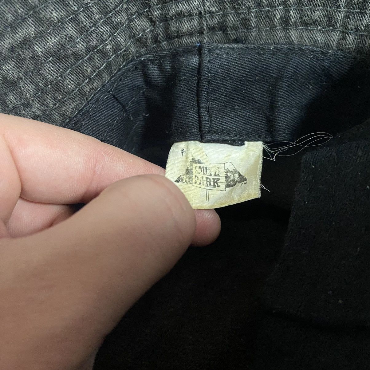 Vintage VINTAGE 00s SOUTH PARK YOU BASTARDS STONE WASHED BUCKET HAT Size ONE SIZE - 5 Thumbnail