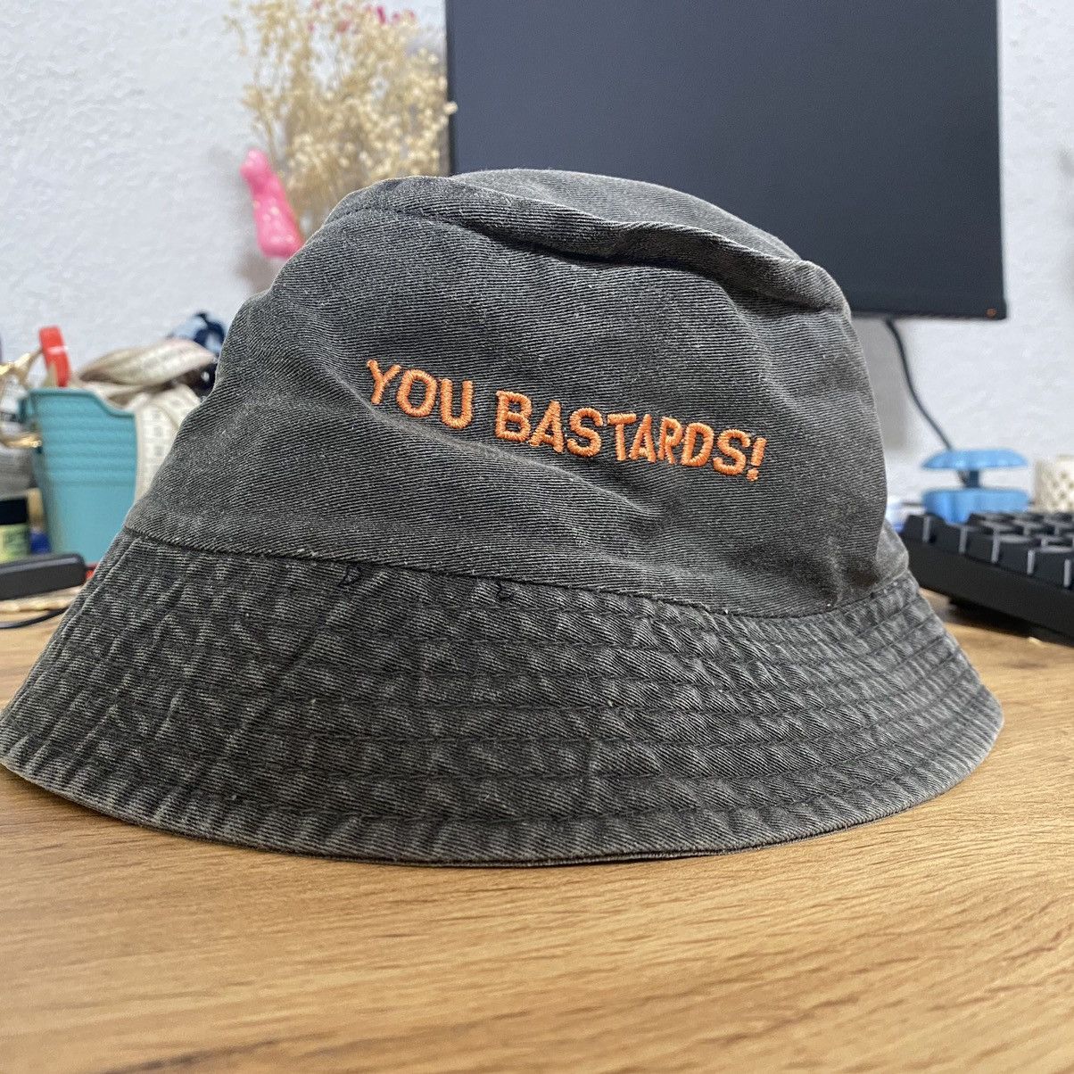 Vintage VINTAGE 00s SOUTH PARK YOU BASTARDS STONE WASHED BUCKET HAT Size ONE SIZE - 3 Thumbnail