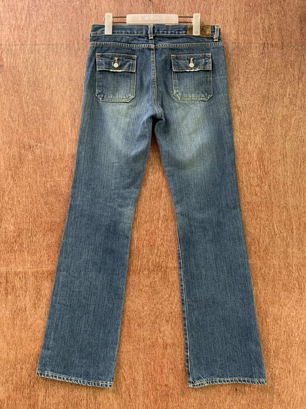 Japanese Brand Japanese Brand Human Woman Flare Jeans 30x31.5 Size US 30 / EU 46 - 8 Thumbnail