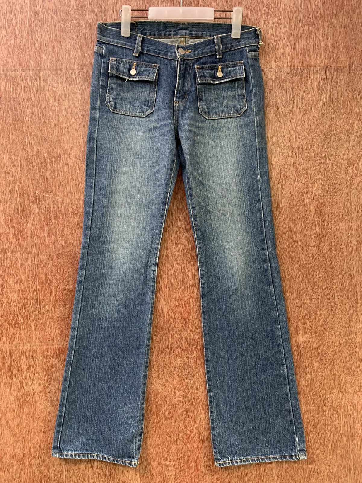 Japanese Brand Japanese Brand Human Woman Flare Jeans 30x31.5 Size US 30 / EU 46 - 1 Thumbnail