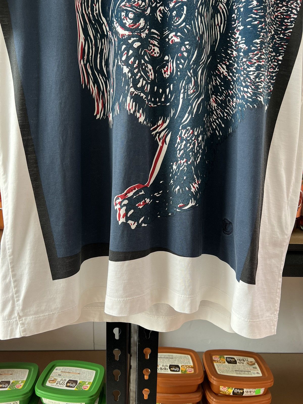 Louis Vuitton Louis Vuitton x Chapman Brothers Jersey Lion Tee Size US XL / EU 56 / 4 - 17 Thumbnail