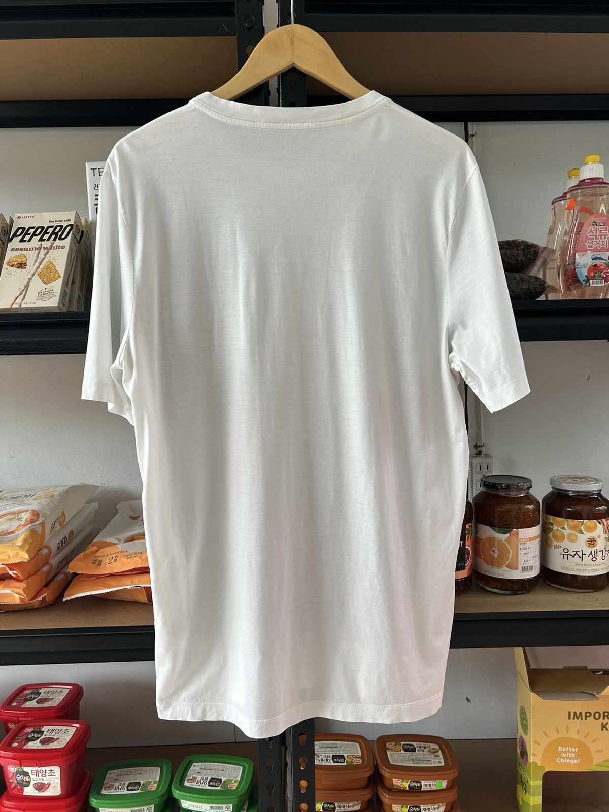 Louis Vuitton Louis Vuitton x Chapman Brothers Jersey Lion Tee Size US XL / EU 56 / 4 - 2 Thumbnail
