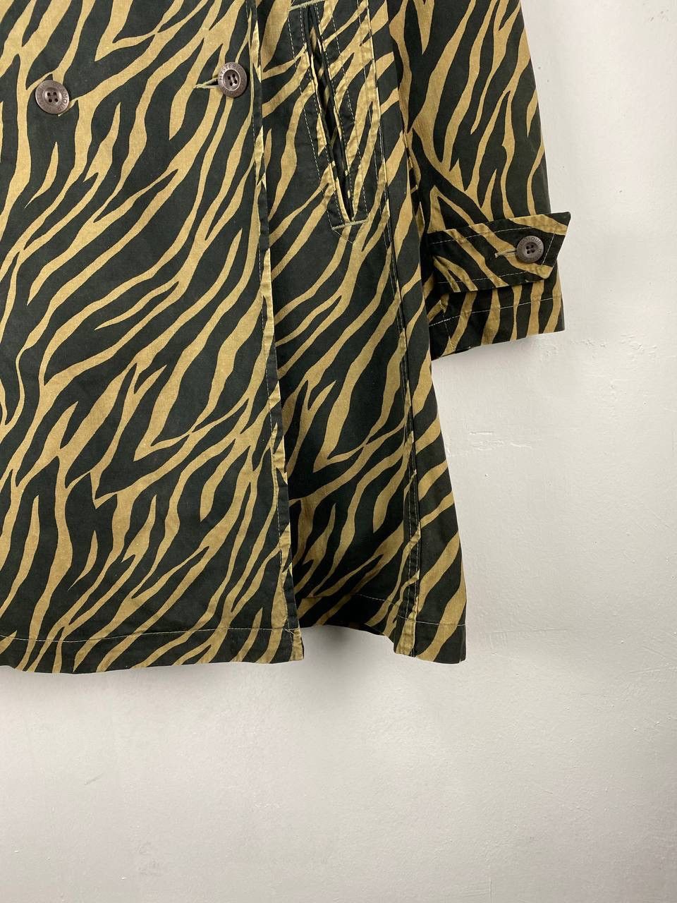 Hysteric Glamour Vintage Hysteric Glamour Jacket Parka Camo Military Size US S / EU 44-46 / 1 - 11 Thumbnail