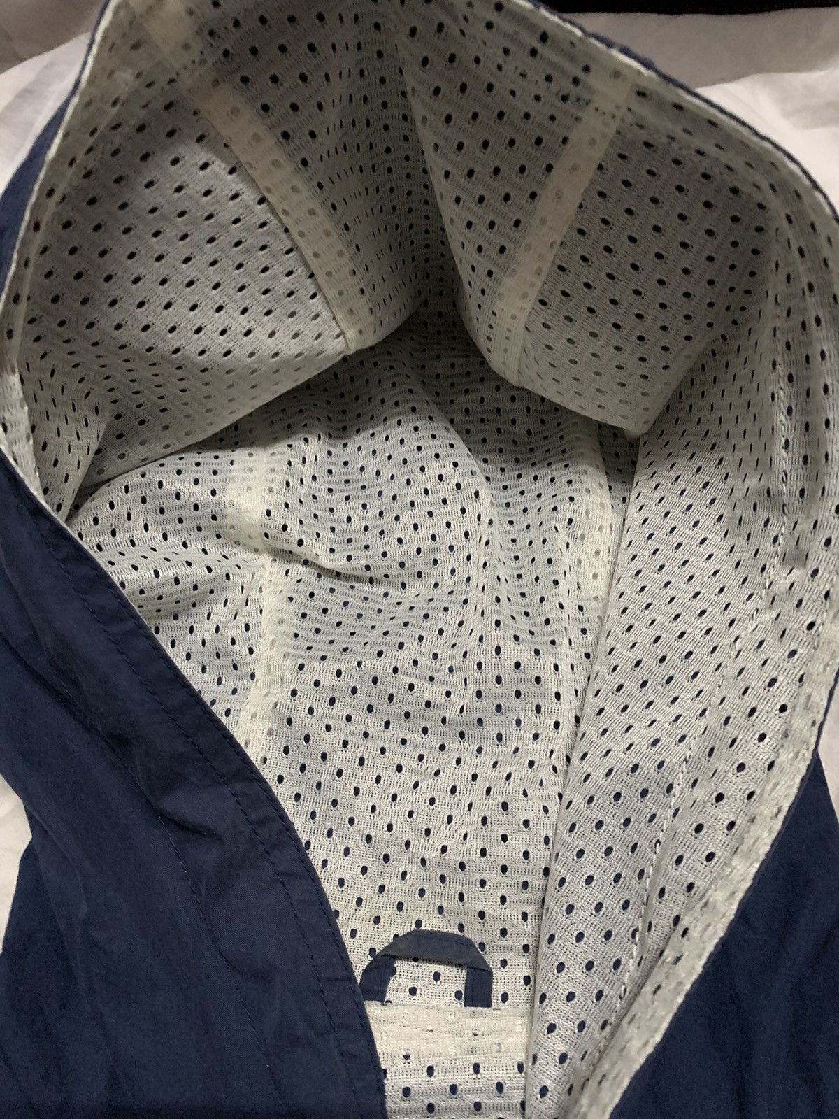 Japanese Brand Vintage Narcissus Navy Canvas Snap Button Hooded Jacket Size US M / EU 48-50 / 2 - 6 Thumbnail