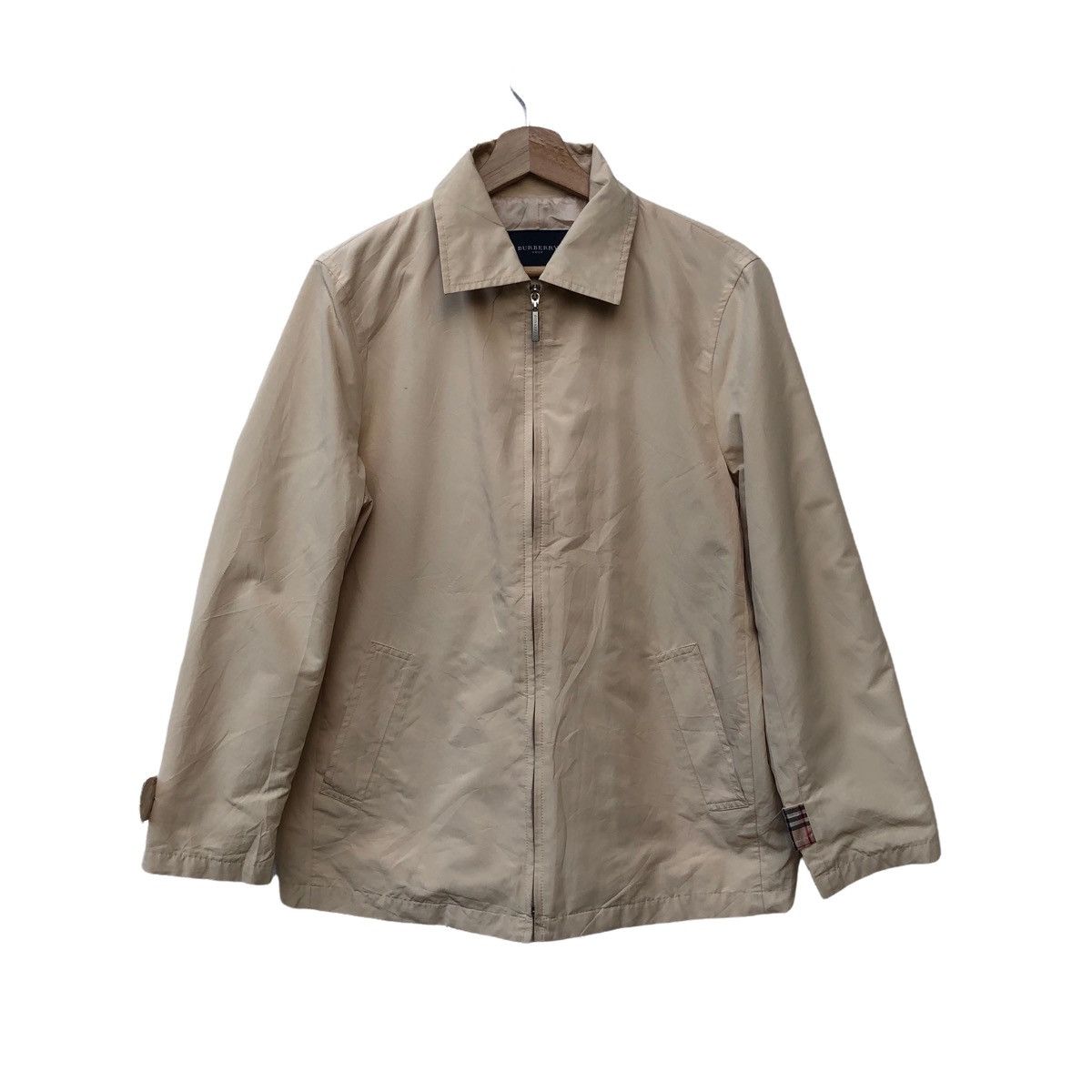 Burberry BURBERRY GOLF NOVA CHECK JACKET Size US M / EU 48-50 / 2 - 1 Thumbnail