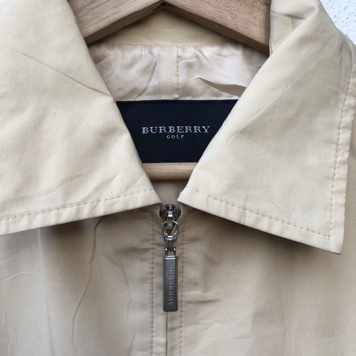 Burberry BURBERRY GOLF NOVA CHECK JACKET Size US M / EU 48-50 / 2 - 4 Thumbnail