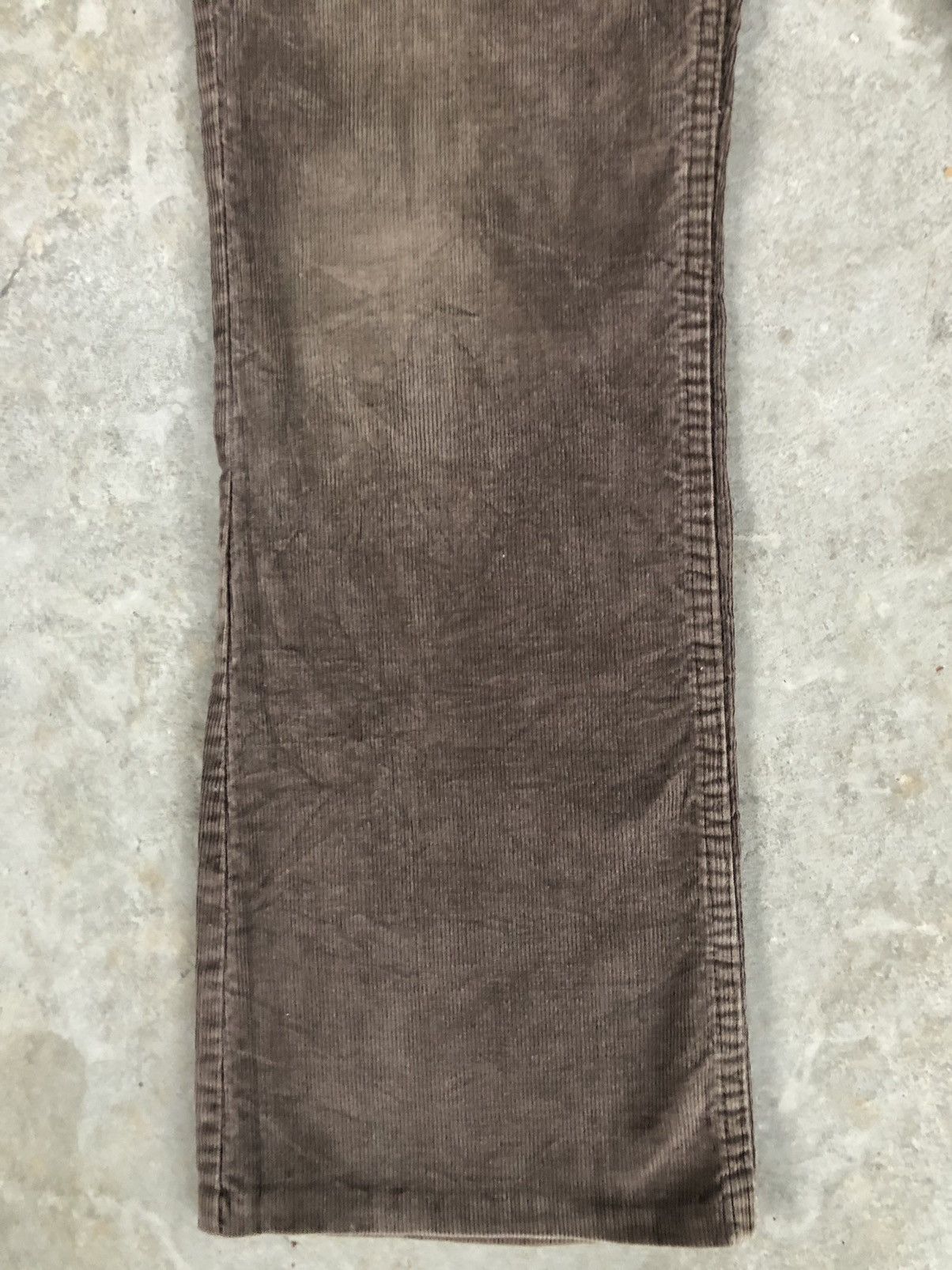 If Six Was Nine Vintage 80’s Levi’s Corduroy Flared Jeans 517 Size US 31 - 7 Thumbnail