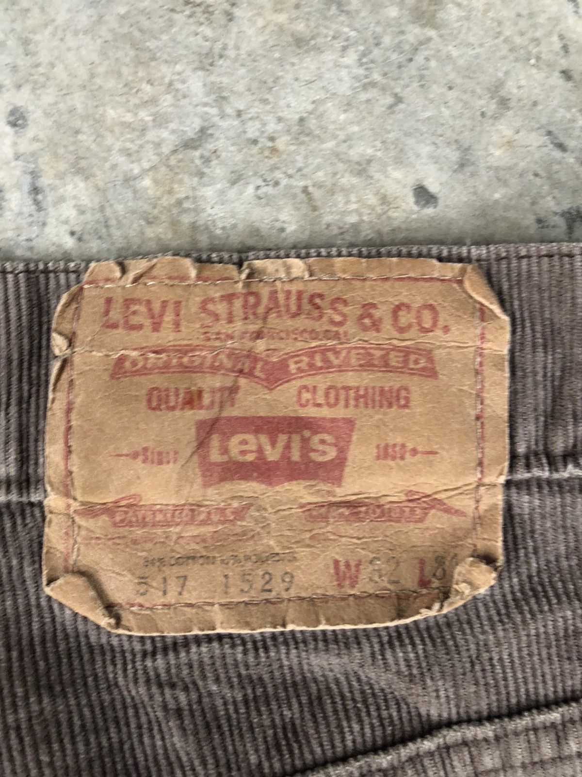 If Six Was Nine Vintage 80’s Levi’s Corduroy Flared Jeans 517 Size US 31 - 15 Thumbnail