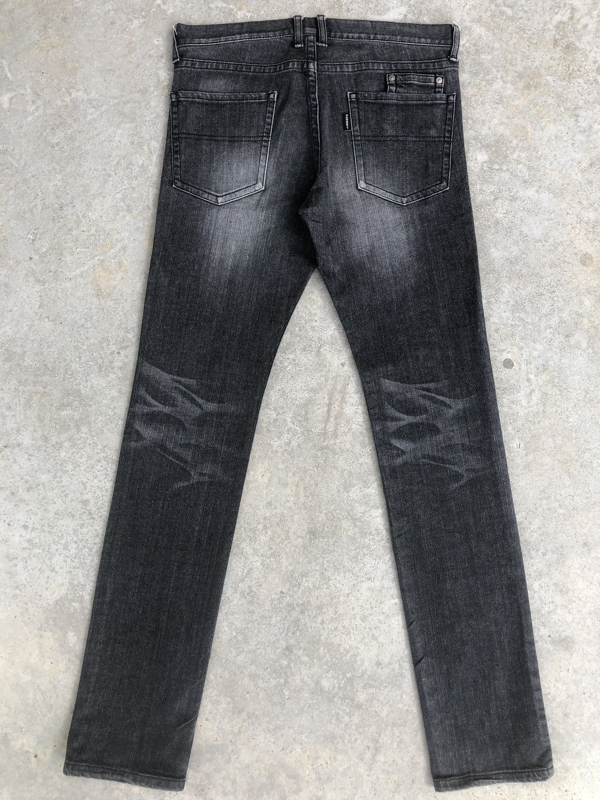 Katharine Hamnett London Katharine Hamnett Distressed Jeans Skinny Jeans Size US 32 / EU 48 - 2 Thumbnail
