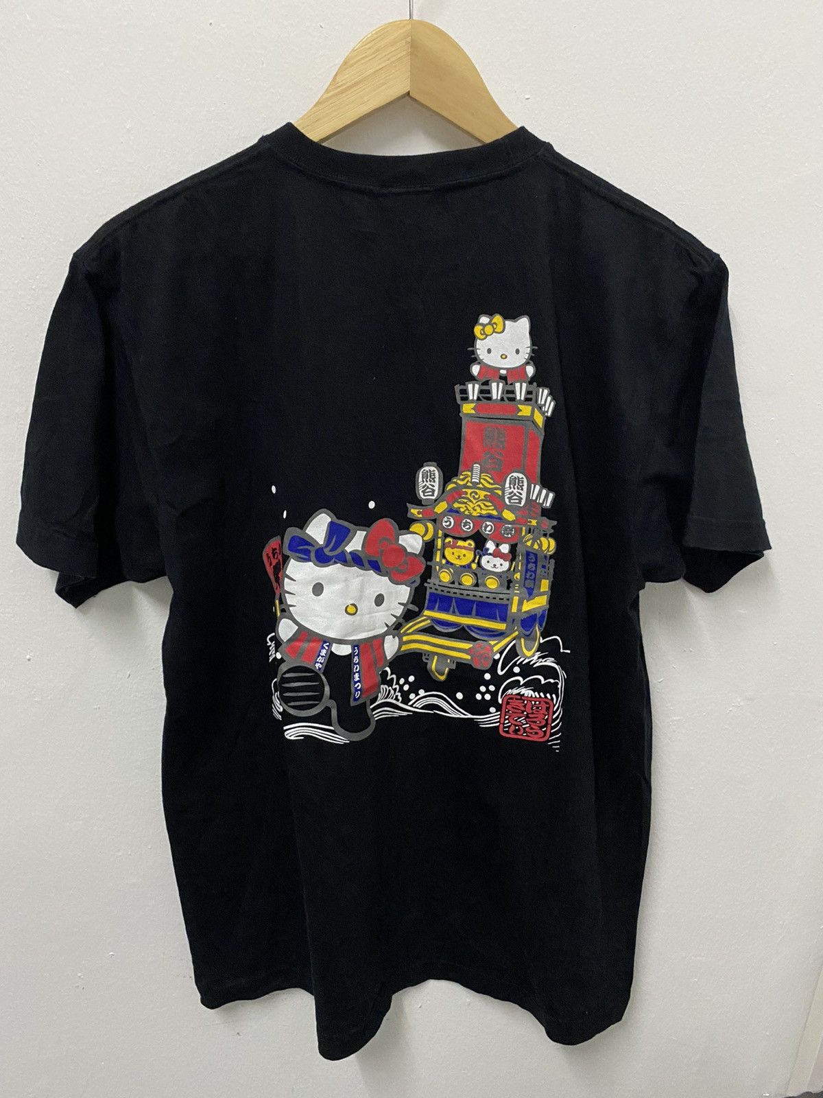 image of Anima x Cartoon Network Hello Kitty in Black, Men's (Size Large)