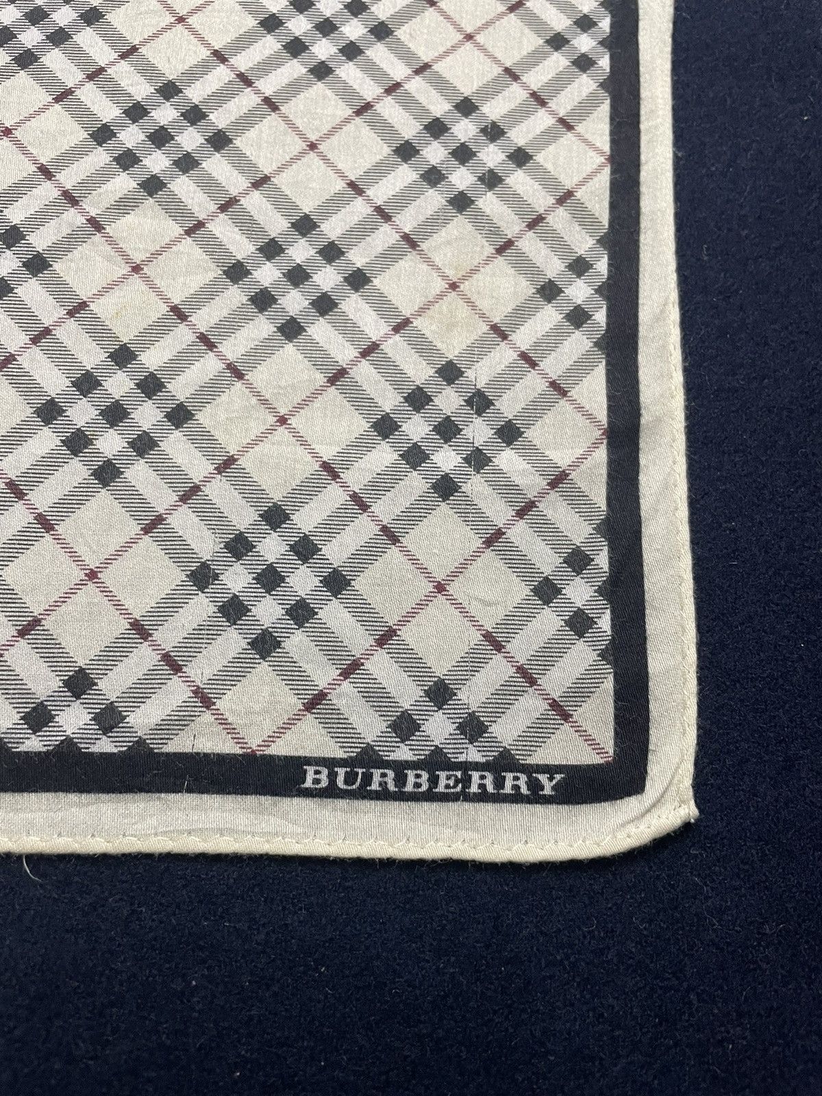 Burberry × Vintage Burberry Handkerchief / Neckerchief / Headscarf Size ONE SIZE - 3 Thumbnail