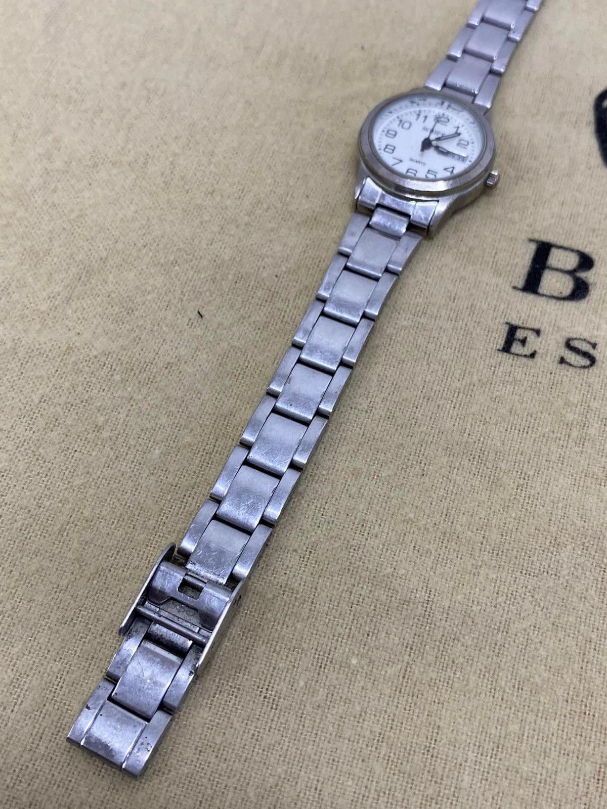Hysteric Glamour Script J-Jaxis Japan Dates & Days Quartz futuristic Watch Size ONE SIZE - 7 Thumbnail