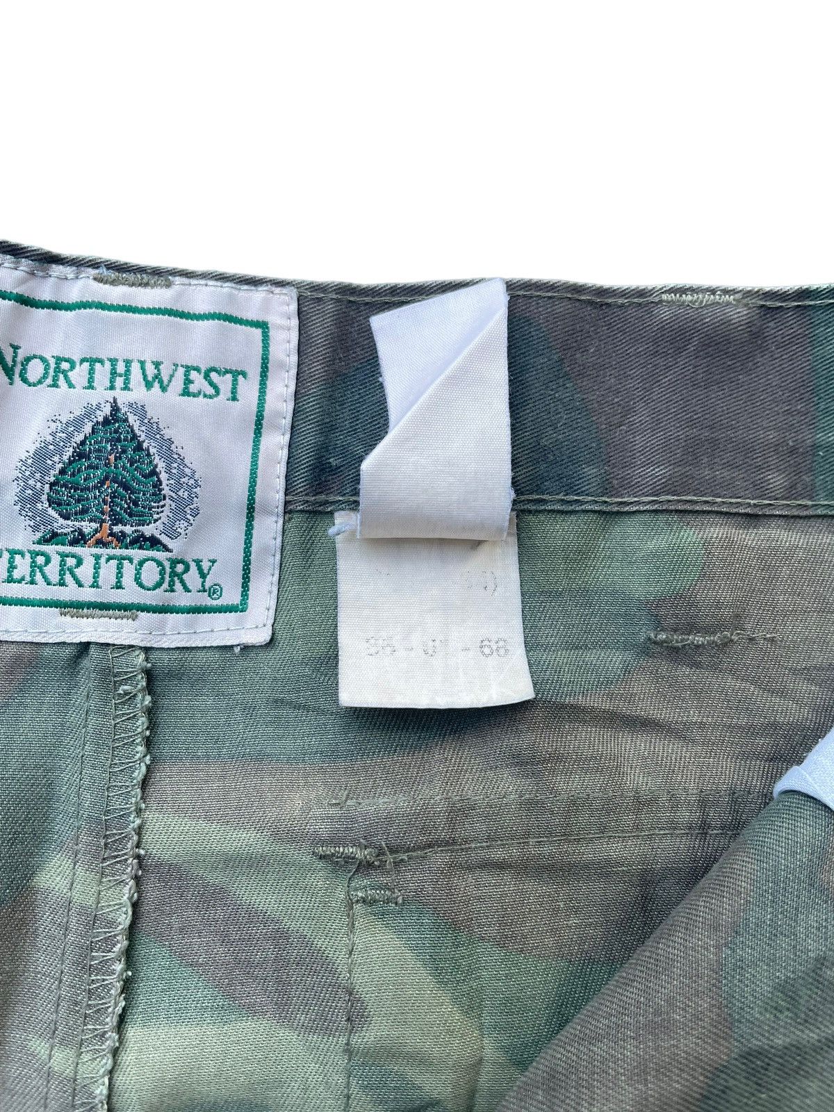 Northwest Territory Northwest Territory Woodland Camouflage Trouser Size US 33 - 8 Thumbnail