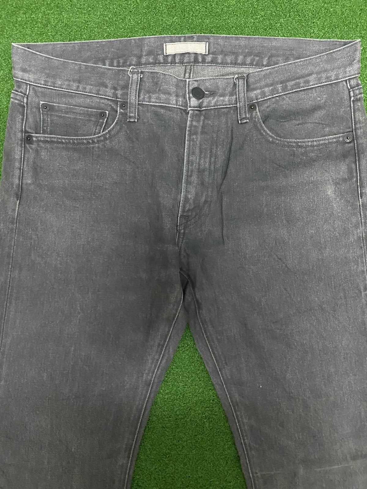 Japanese Brand UNIQLO SELVAGE DENIM SIZE 34 Size US 34 / EU 50 - 2 Thumbnail