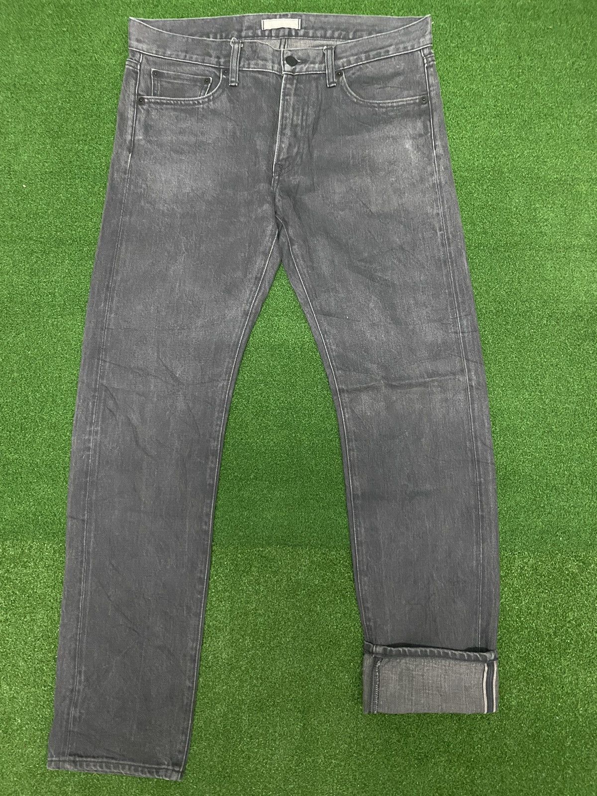 Japanese Brand UNIQLO SELVAGE DENIM SIZE 34 Size US 34 / EU 50 - 1 Thumbnail