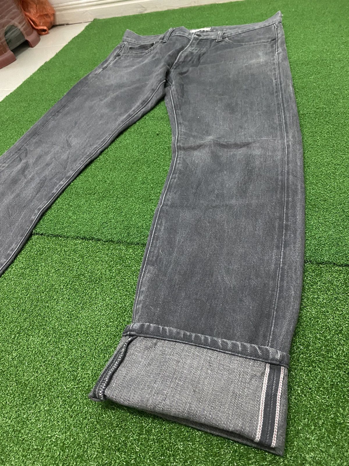 Japanese Brand UNIQLO SELVAGE DENIM SIZE 34 Size US 34 / EU 50 - 5 Thumbnail