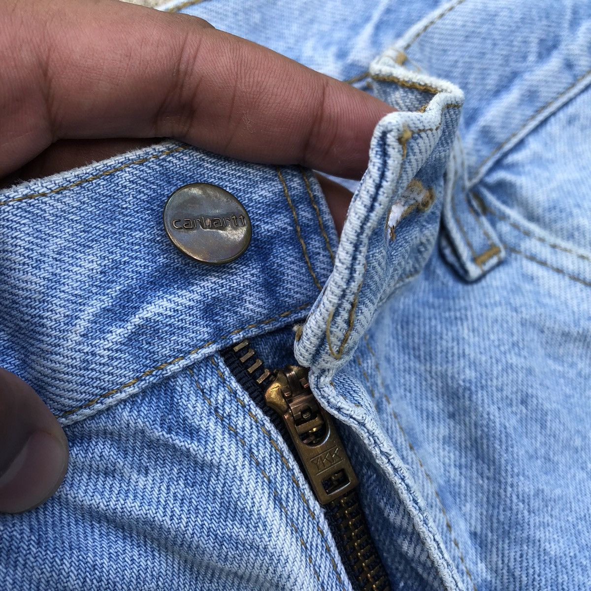 Carhartt 🔥Rare🔥Vintage Carhatt Stoned Wash Rips Denim Jeans Size US 33 - 14 Thumbnail
