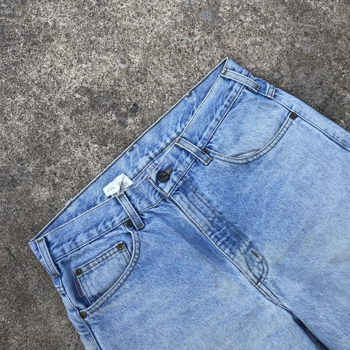 Carhartt 🔥Rare🔥Vintage Carhatt Stoned Wash Rips Denim Jeans Size US 33 - 12 Thumbnail