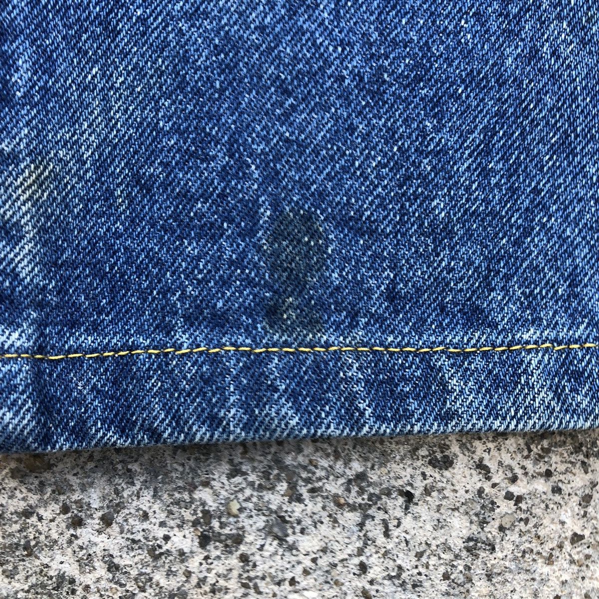 Armani × Giorgio Armani 🔥Rare🔥Giorgio Armani Jeans Stoned Wash Rips Denim Jeans Size US 32 / EU 48 - 9 Thumbnail