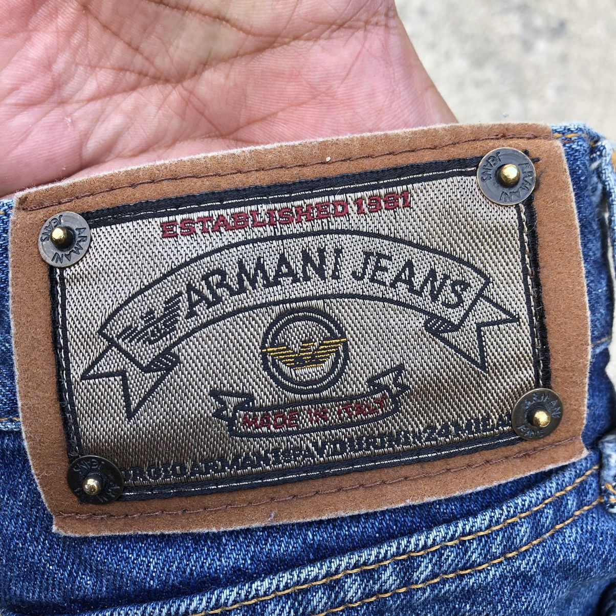 Armani × Giorgio Armani 🔥Rare🔥Giorgio Armani Jeans Stoned Wash Rips Denim Jeans Size US 32 / EU 48 - 17 Thumbnail