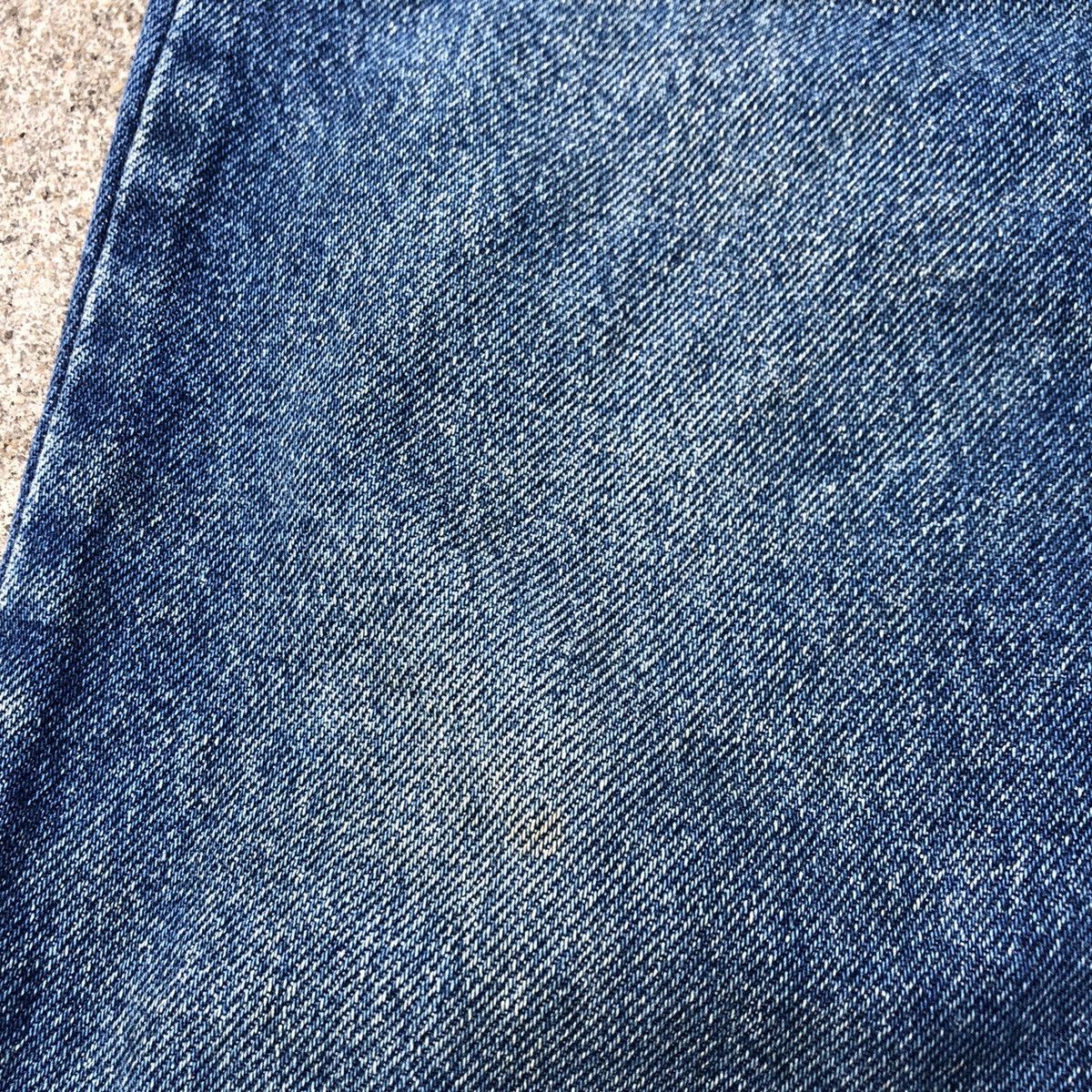 Armani × Giorgio Armani 🔥Rare🔥Giorgio Armani Jeans Stoned Wash Rips Denim Jeans Size US 32 / EU 48 - 11 Thumbnail