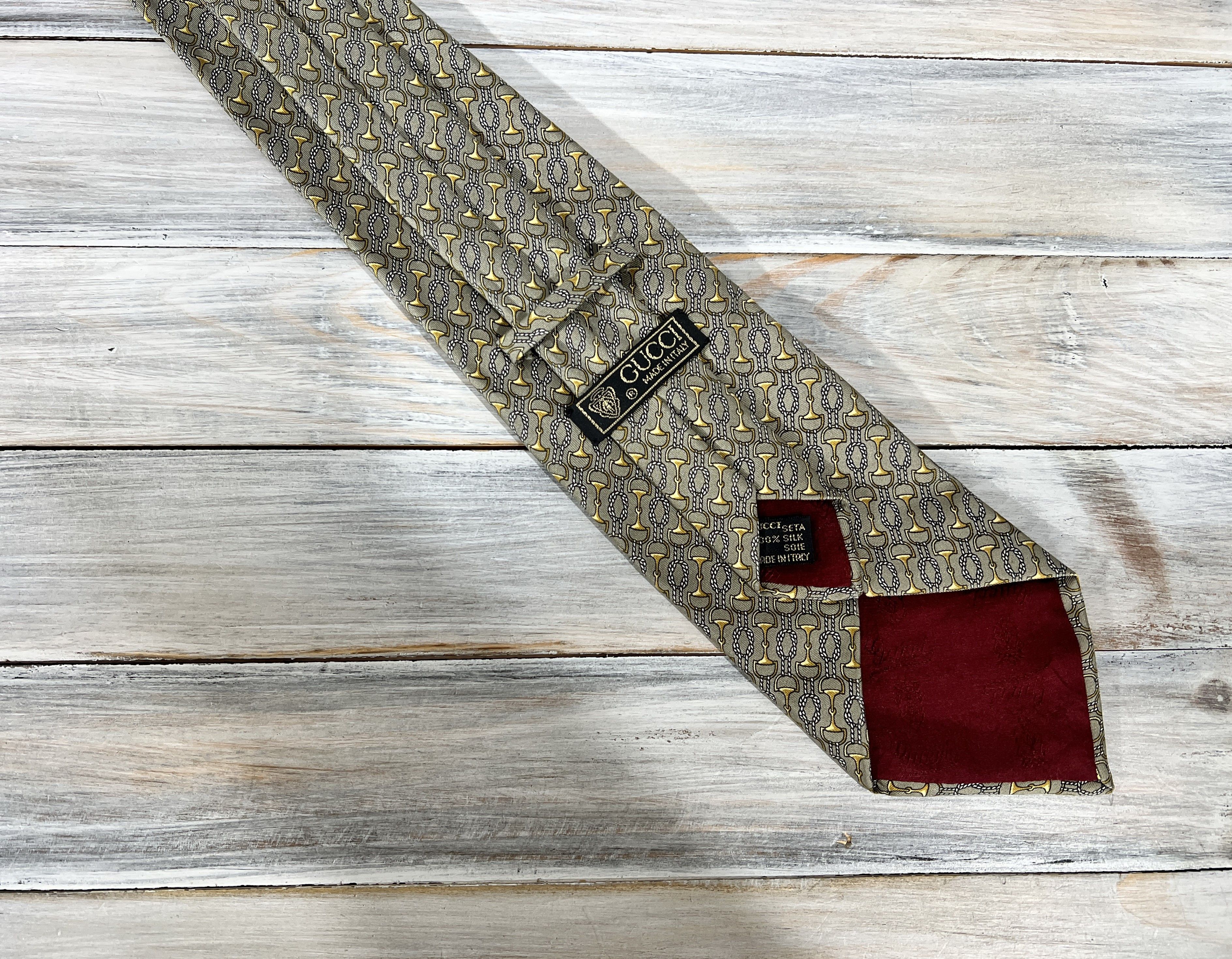 Gucci Gucci 100% Silk Tie Italy All Over Print Graphic Very Rare Size ONE SIZE - 23 Thumbnail