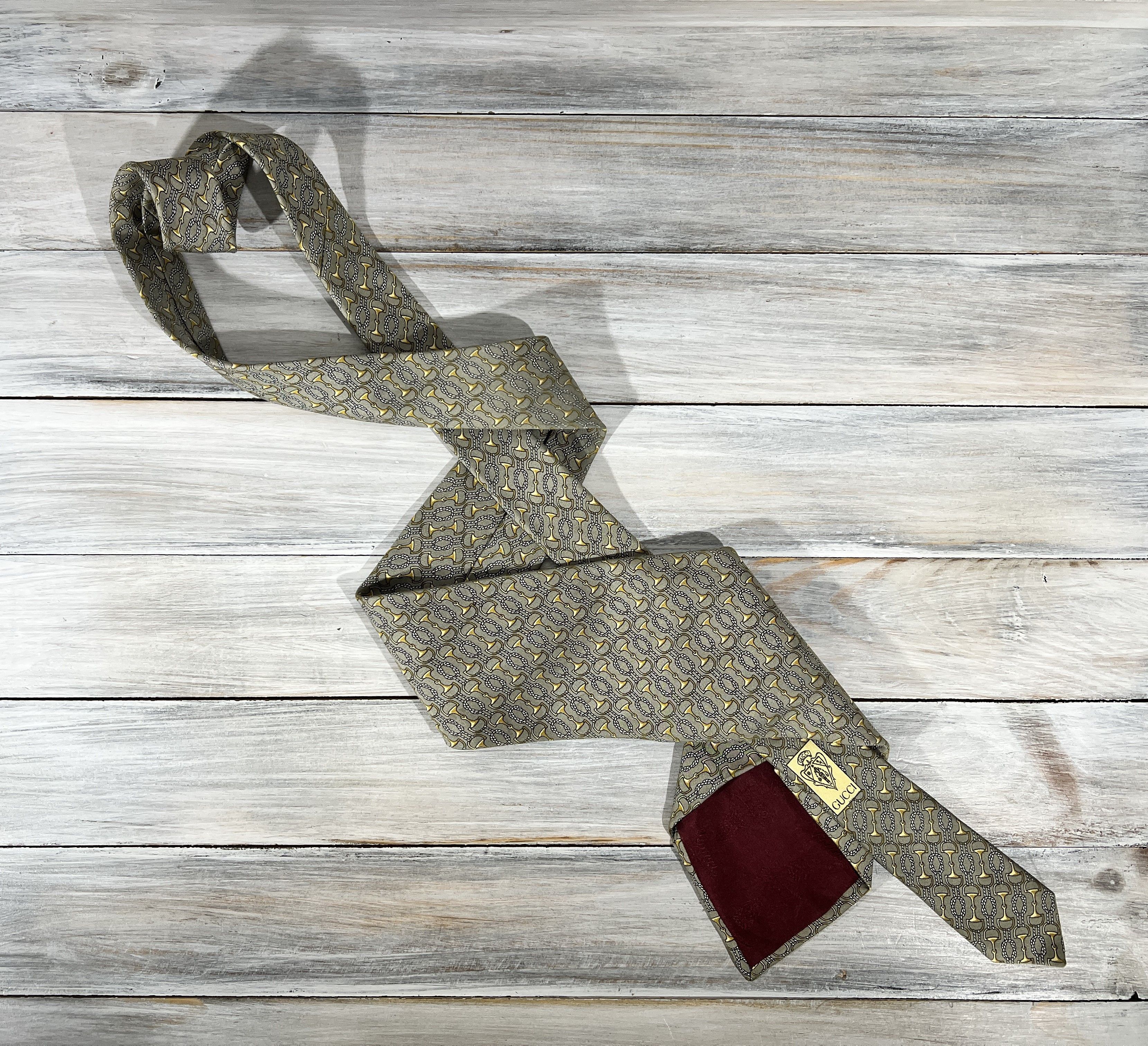 Gucci Gucci 100% Silk Tie Italy All Over Print Graphic Very Rare Size ONE SIZE - 15 Thumbnail