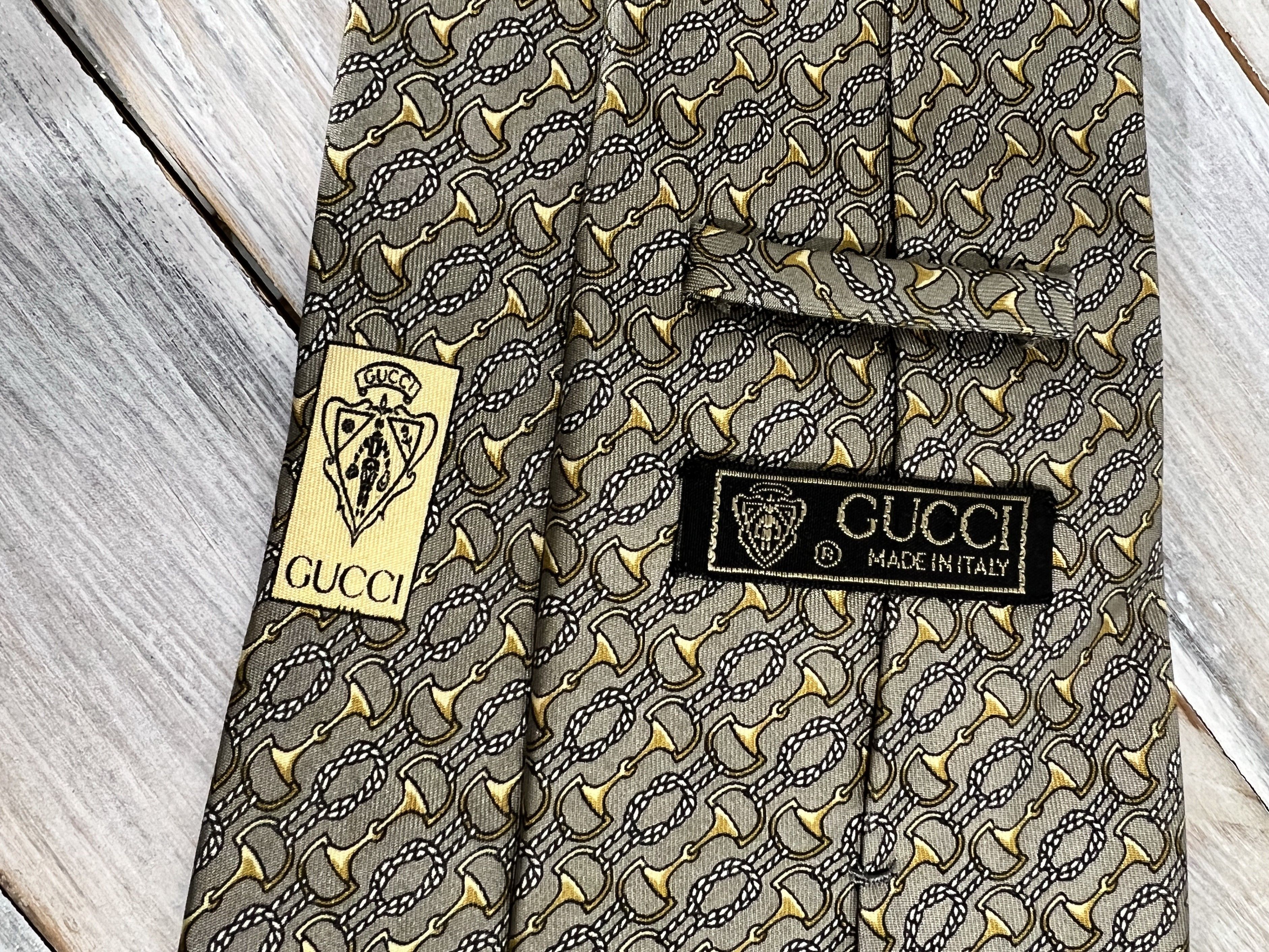 Gucci Gucci 100% Silk Tie Italy All Over Print Graphic Very Rare Size ONE SIZE - 22 Thumbnail