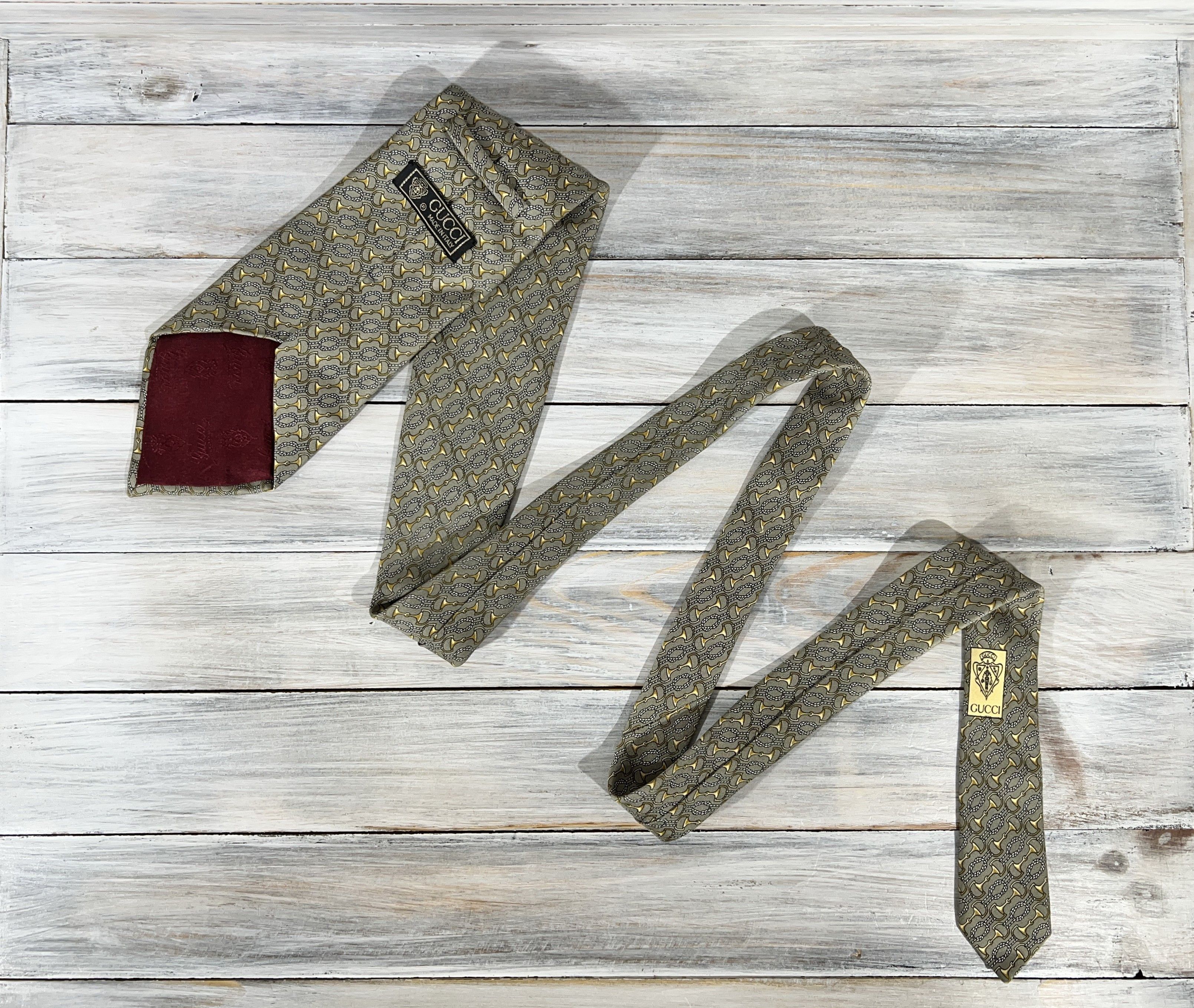 Gucci Gucci 100% Silk Tie Italy All Over Print Graphic Very Rare Size ONE SIZE - 25 Thumbnail