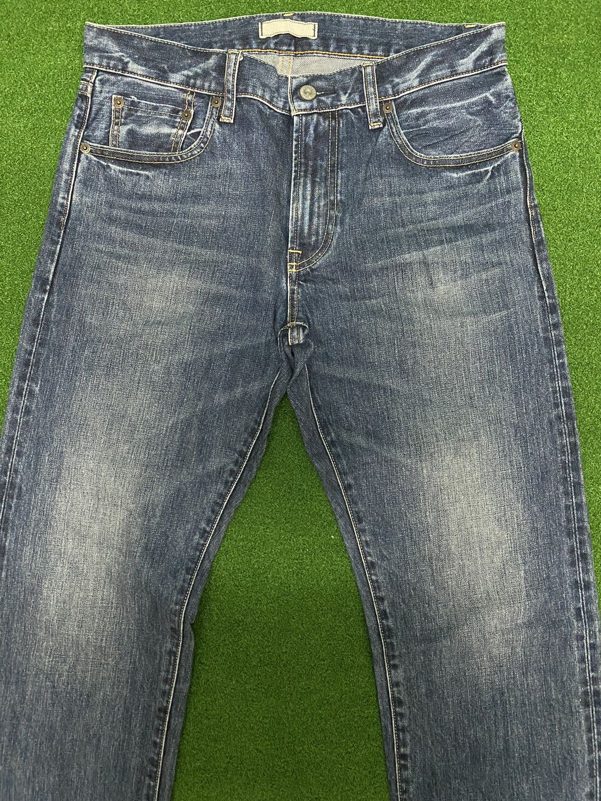 Japanese Brand UNIQLO SELVAGE DENIM SIZE 30 Size US 30 / EU 46 - 2 Thumbnail