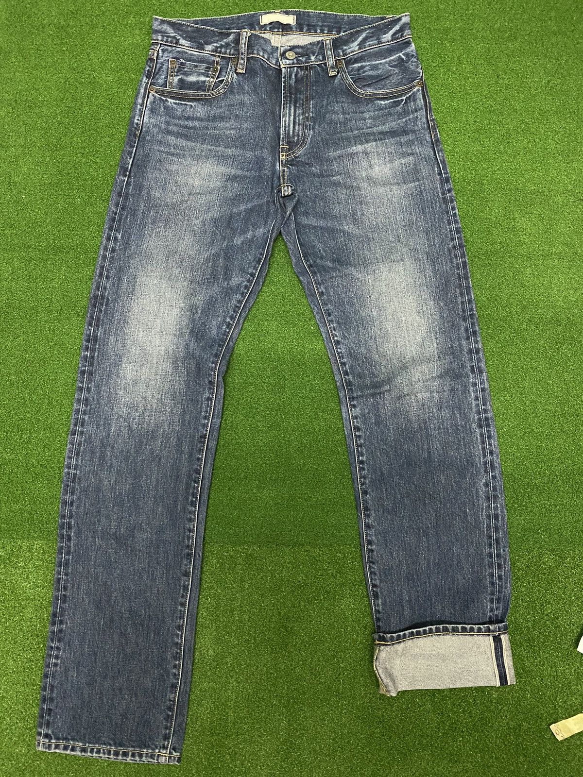 Japanese Brand UNIQLO SELVAGE DENIM SIZE 30 Size US 30 / EU 46 - 1 Thumbnail