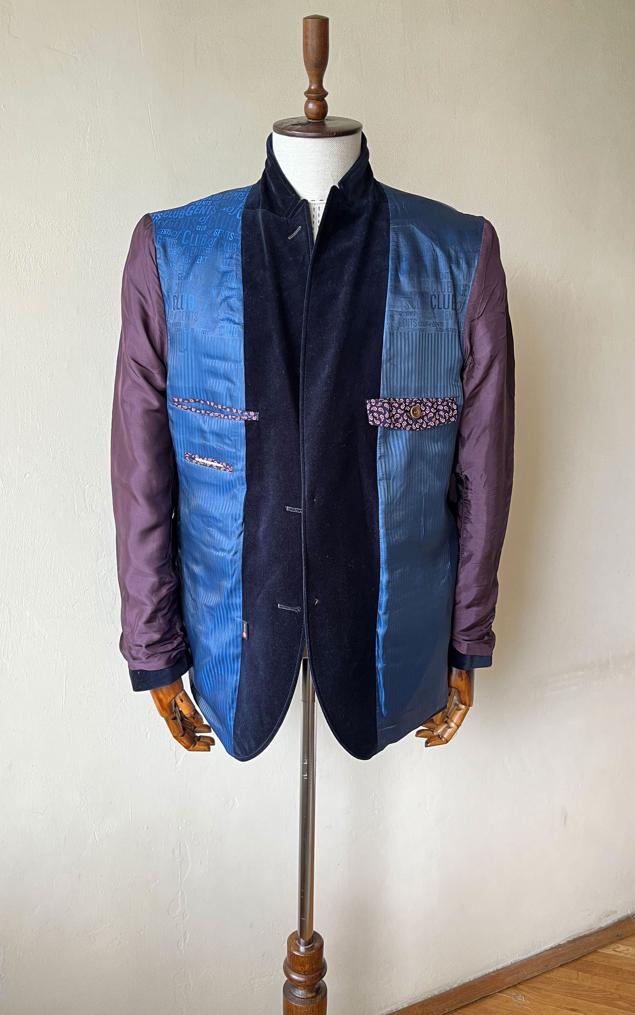 Vintage Velvet Peak Lapels Men's Tuxedo - Pit to pit 22.05in / 56cm Size 40R - 6 Thumbnail