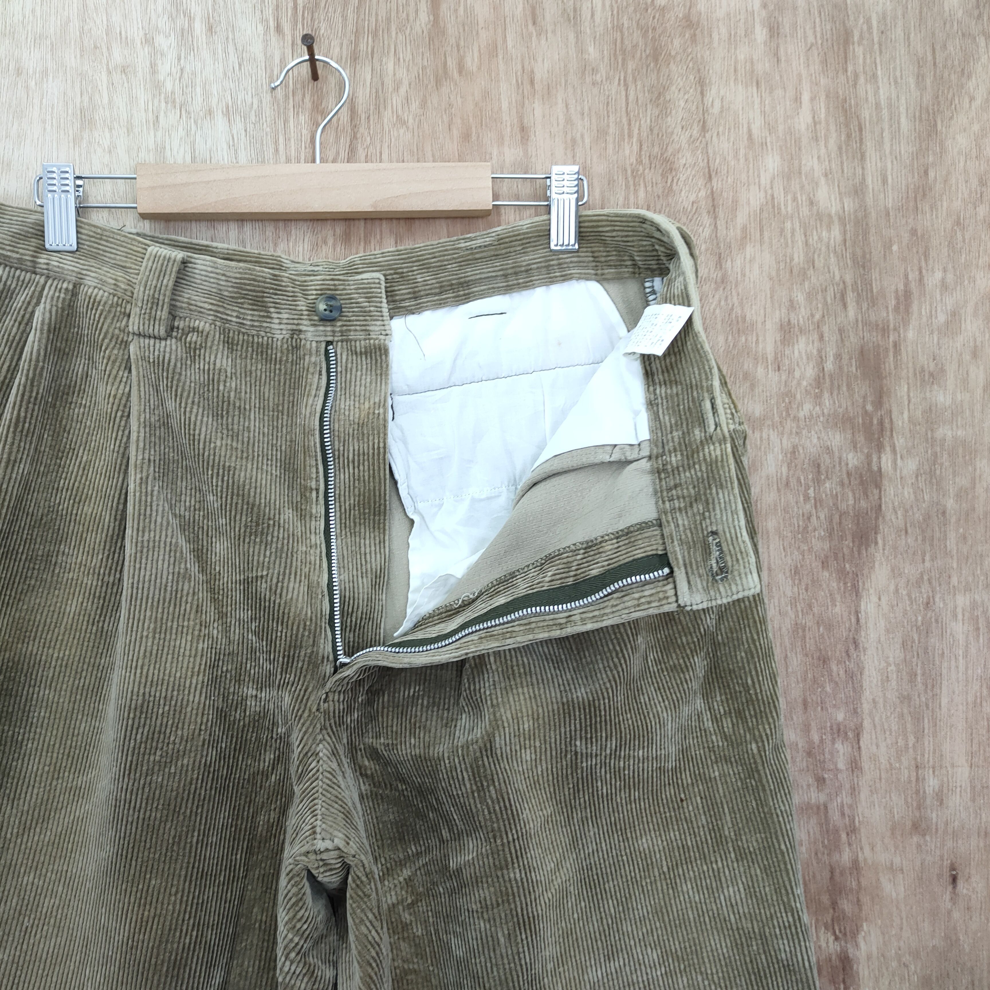 Japanese Brand JAPANESE BRAND FADED CORDUROY BAGGY PANTS Size US 33 - 6 Thumbnail