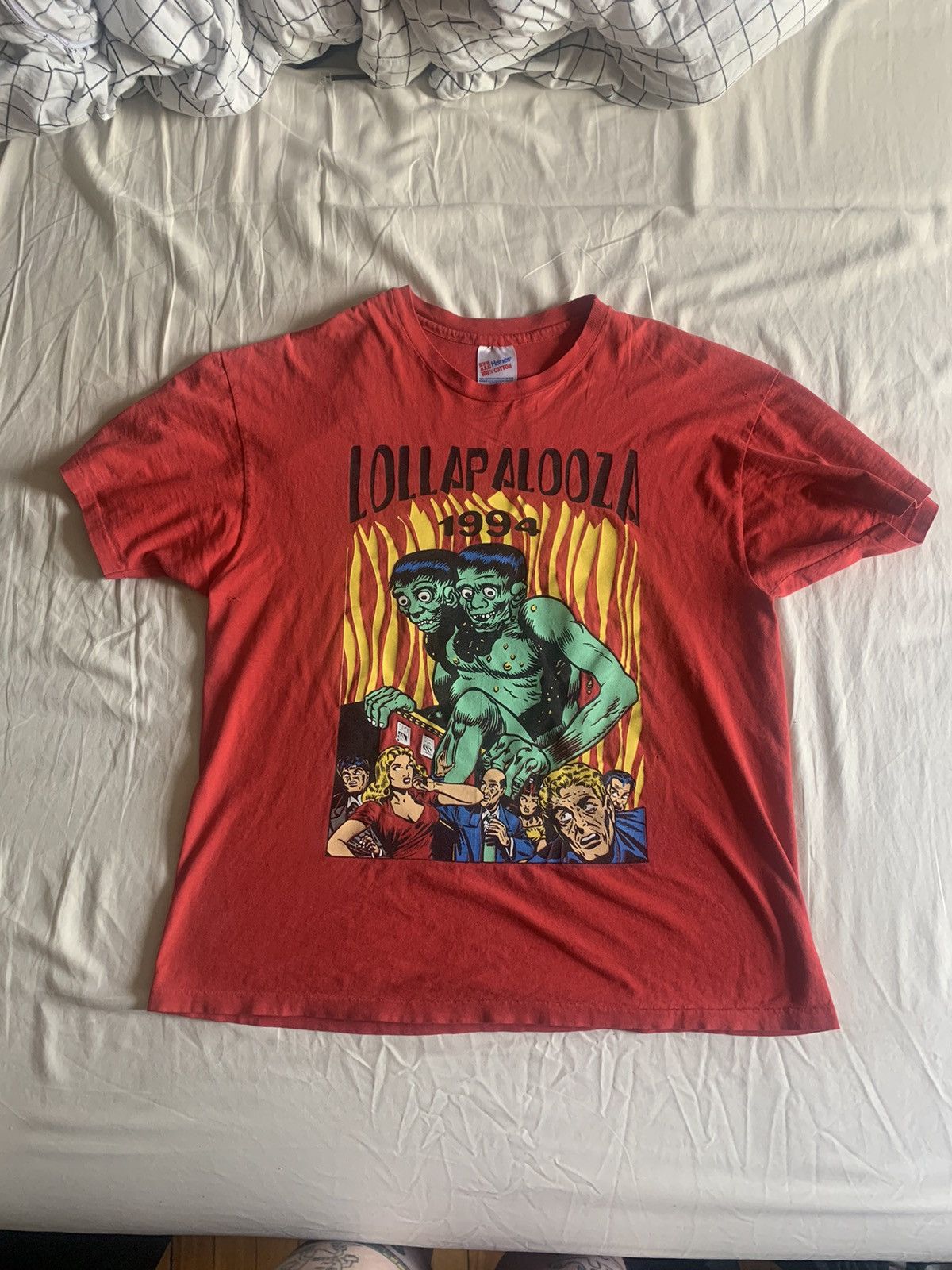 Hanes Lollapalooza 1994 | Grailed