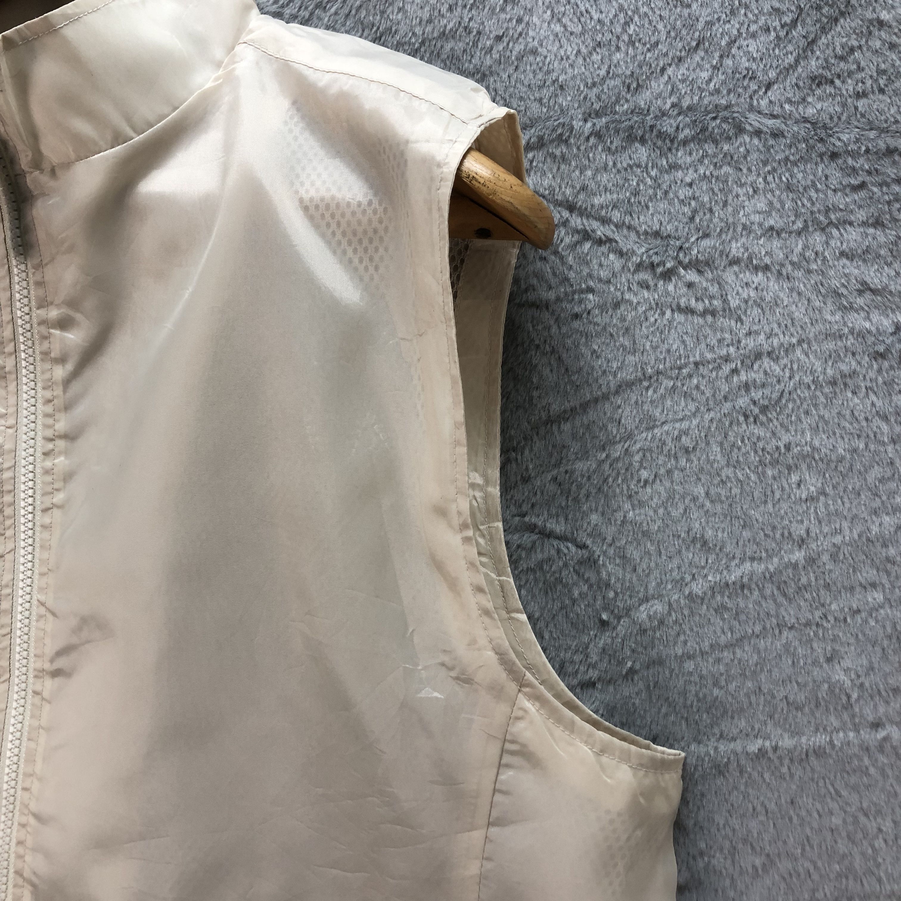 Gianni Valentino VINTAGE 90's GIANNI VALENTINO LIGHT VEST #6647-78 Size US L / EU 52-54 / 3 - 7 Thumbnail