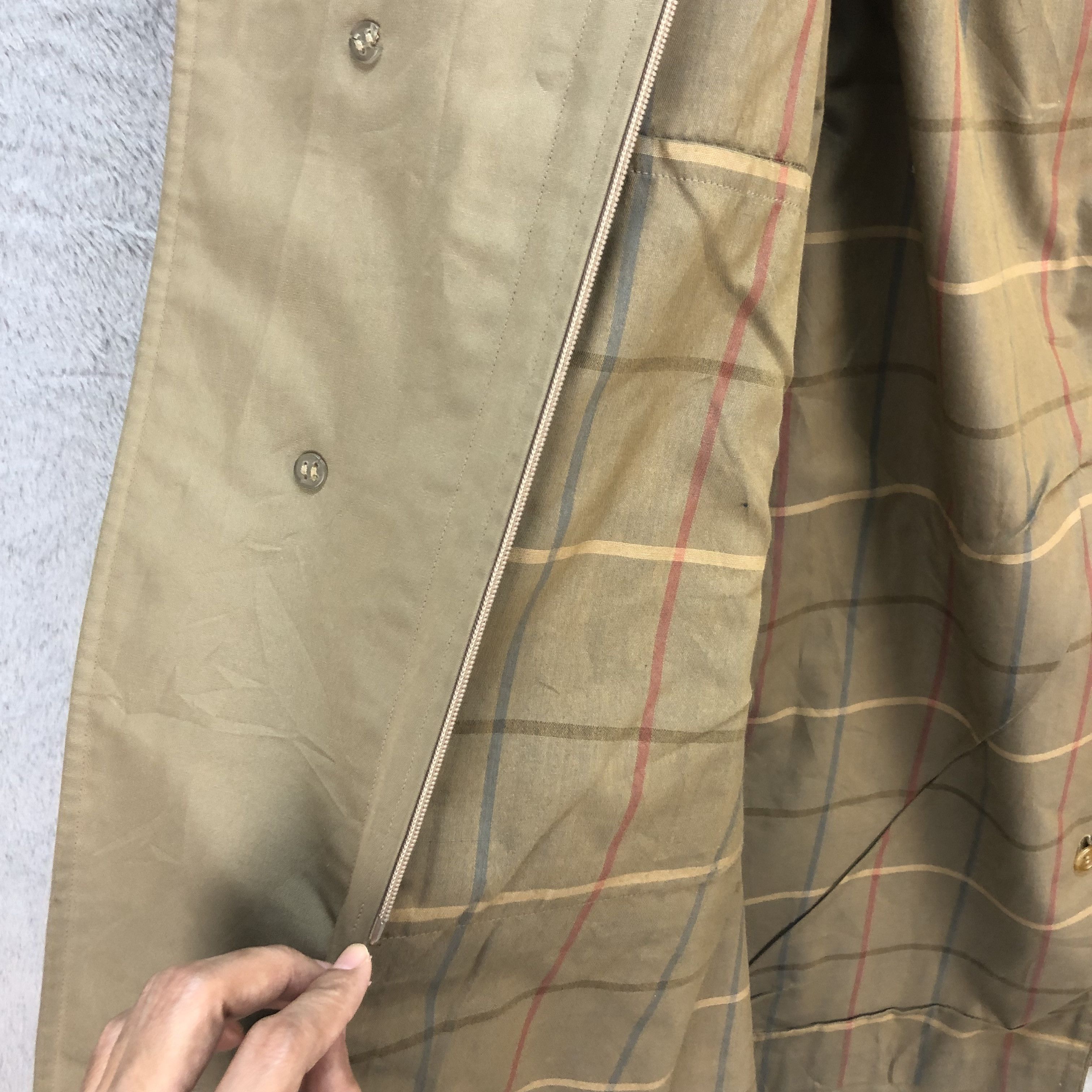 Burberry VINTAGE 90's BURBERRYS OVERCOAT #6656-78 Size US L / EU 52-54 / 3 - 12 Thumbnail