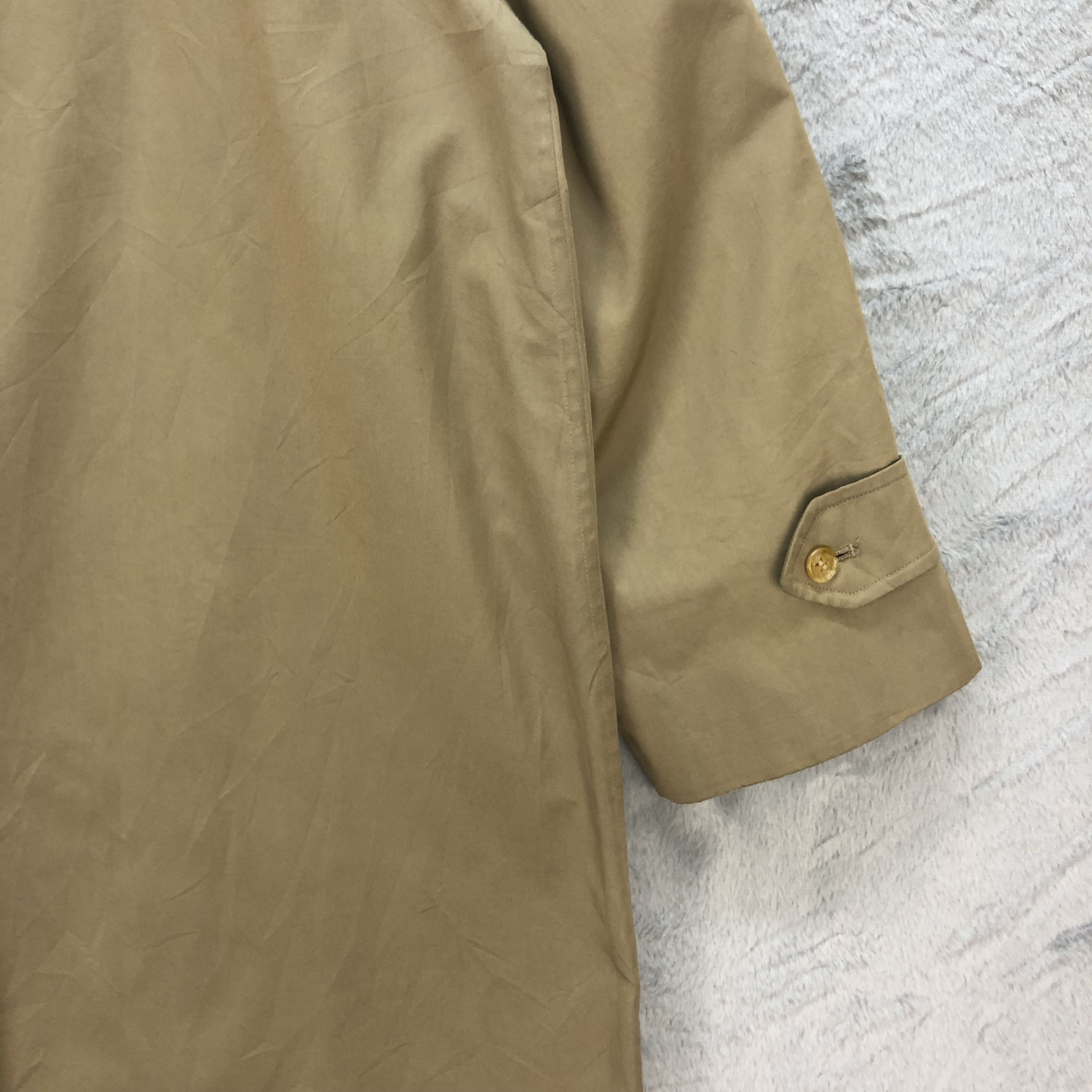 Burberry VINTAGE 90's BURBERRYS OVERCOAT #6656-78 Size US L / EU 52-54 / 3 - 15 Thumbnail